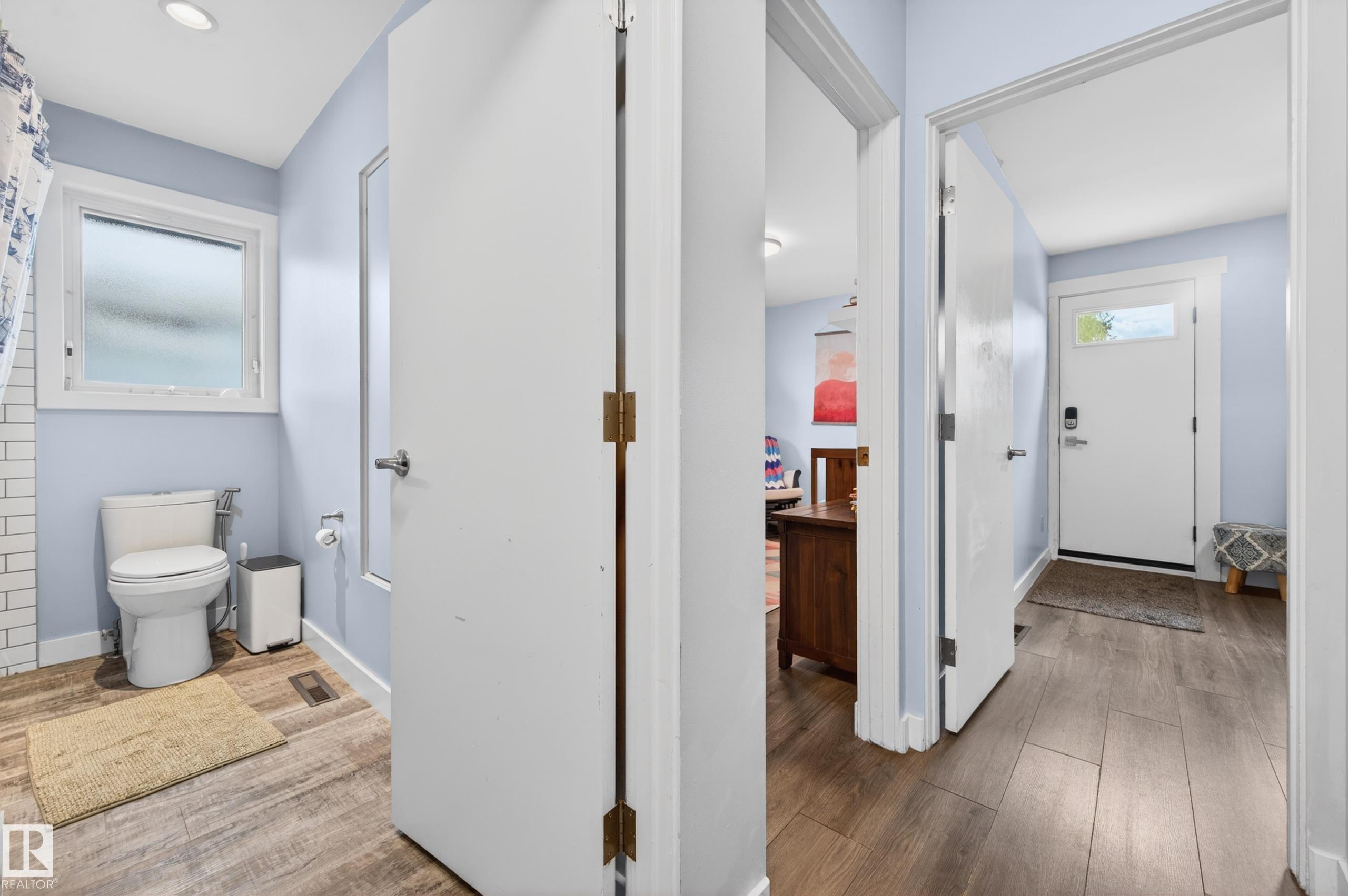 Photo 31 at 6707 92b Avenue NW, Ottewell, Edmonton
