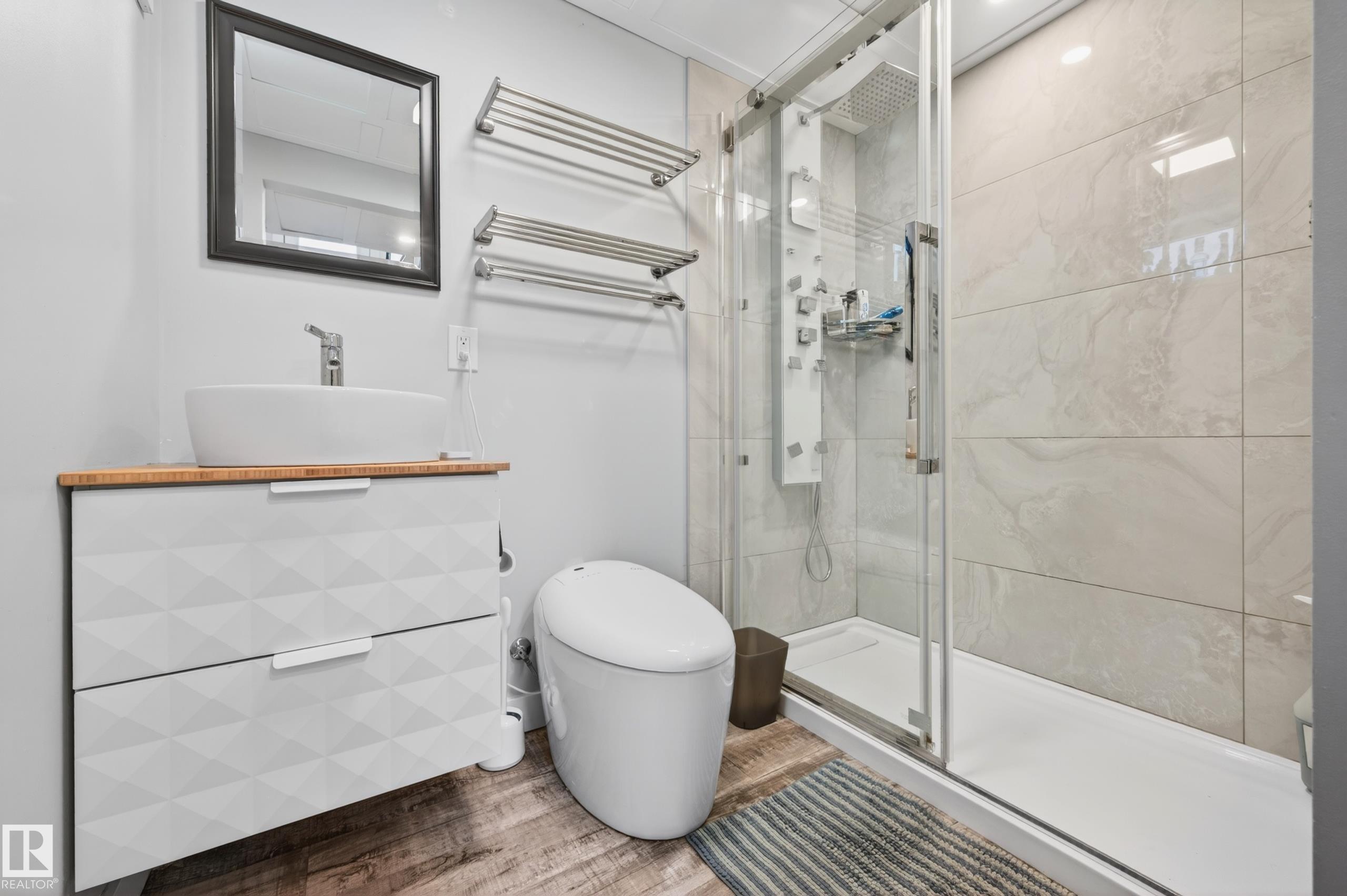 Photo 37 at 6707 92b Avenue NW, Ottewell, Edmonton