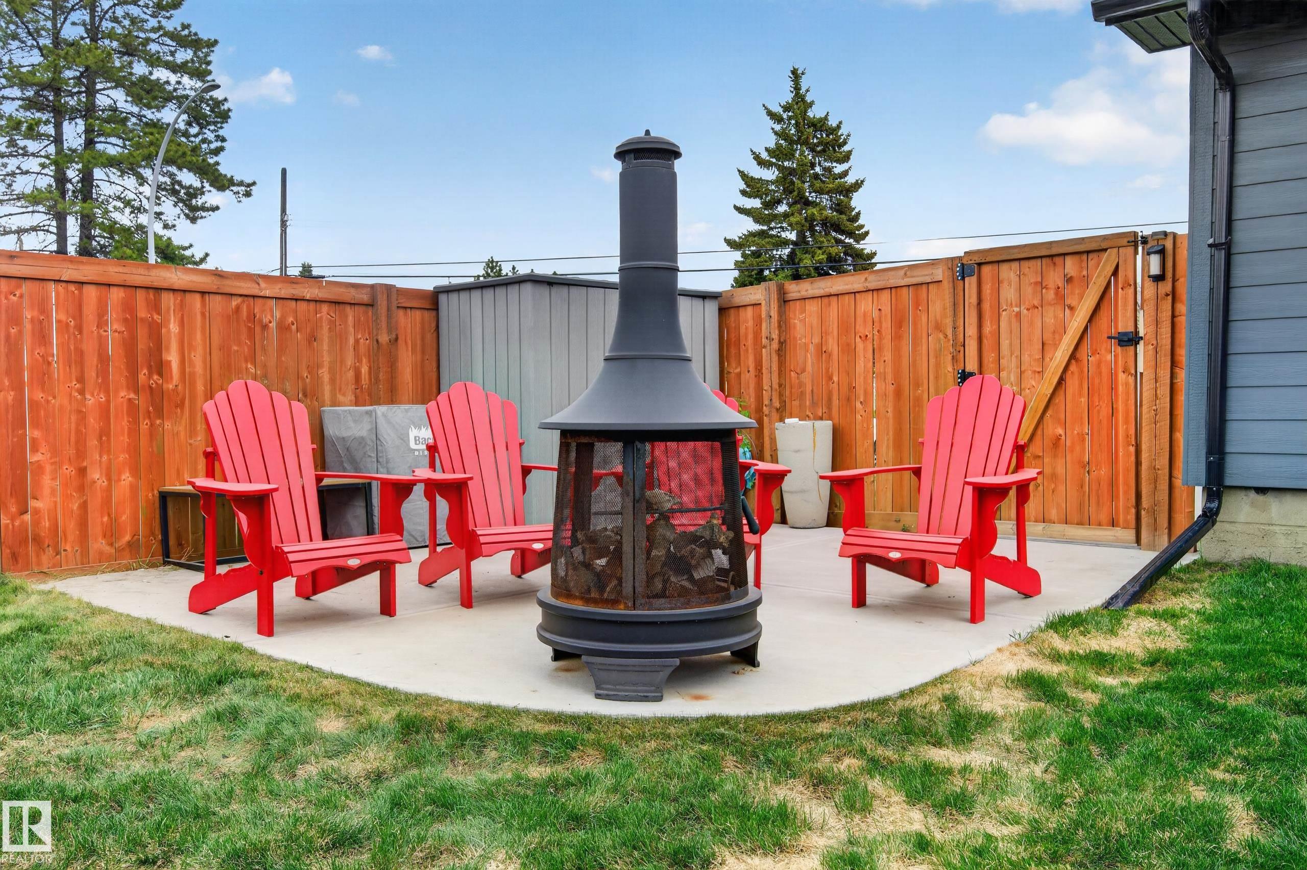 Photo 48 at 6707 92b Avenue NW, Ottewell, Edmonton