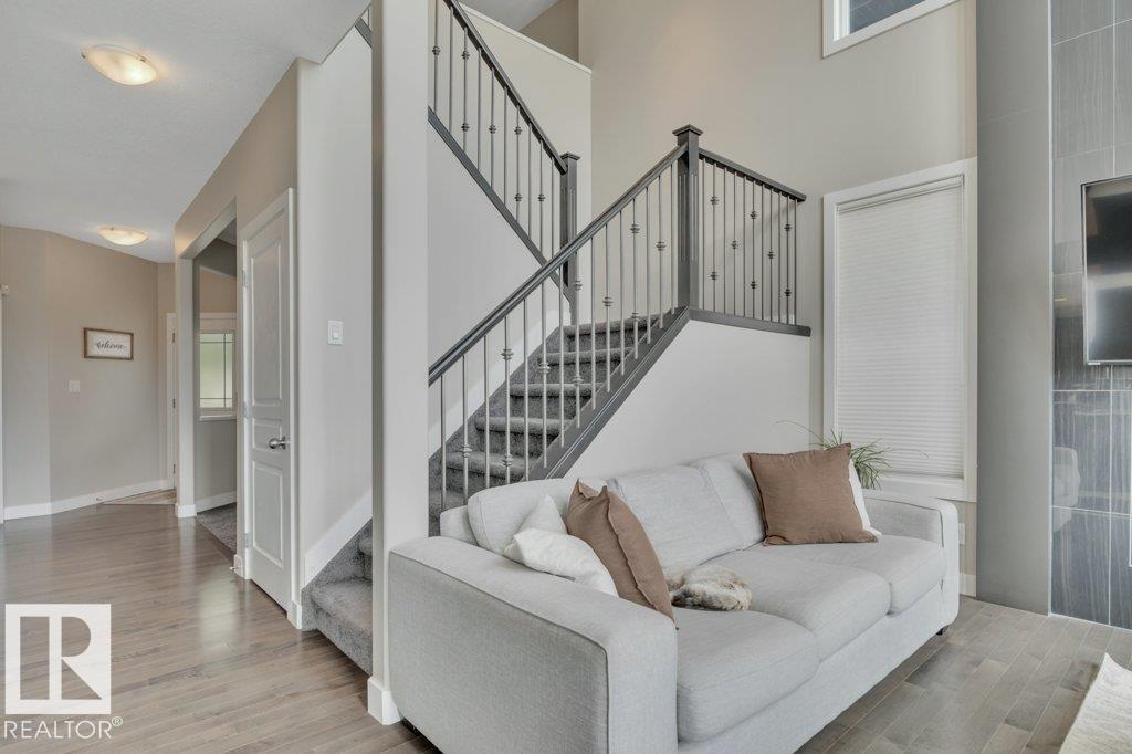 Photo 32 at 69 Selkirk Place, Suntree, Leduc