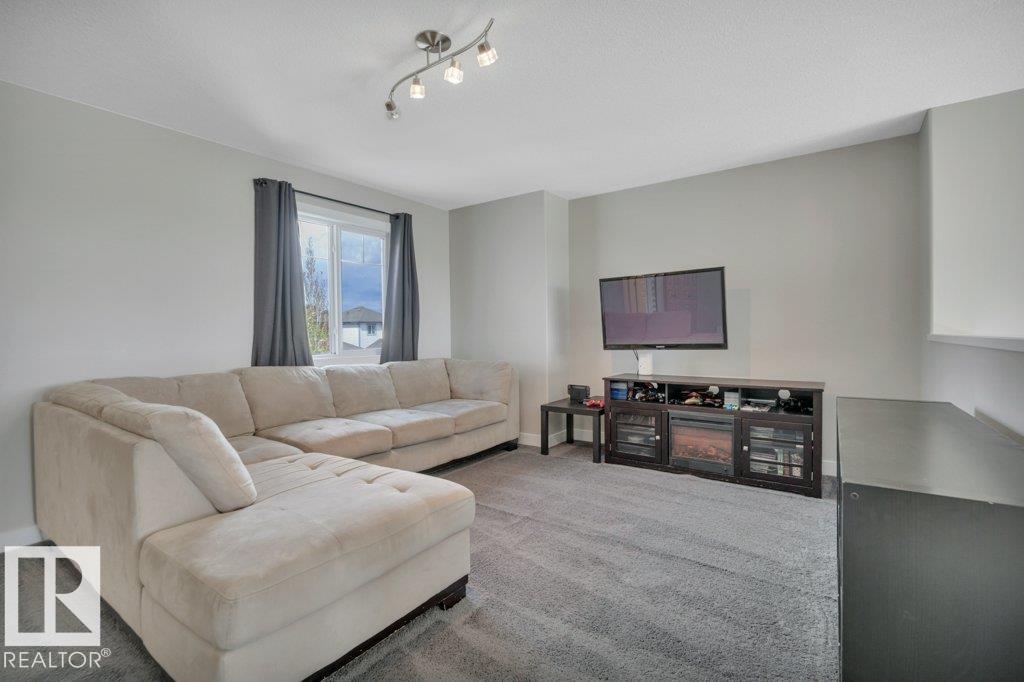 Photo 36 at 69 Selkirk Place, Suntree, Leduc