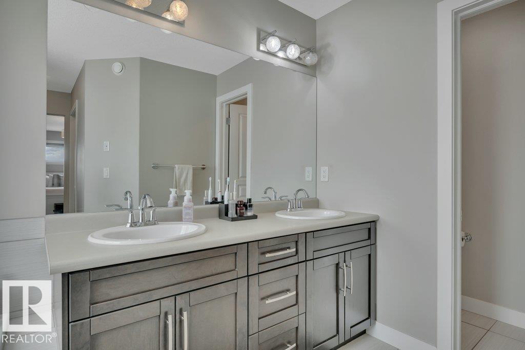 Photo 44 at 69 Selkirk Place, Suntree, Leduc