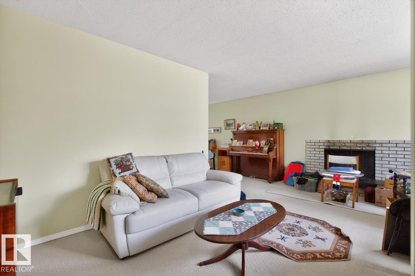 5611 115 Street NW, Lendrum Place, Edmonton