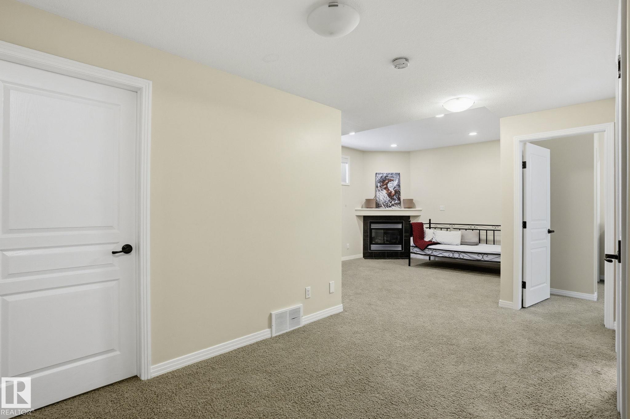 Photo 37 at 10 Rockwell Close, South Fort, Fort Saskatchewan