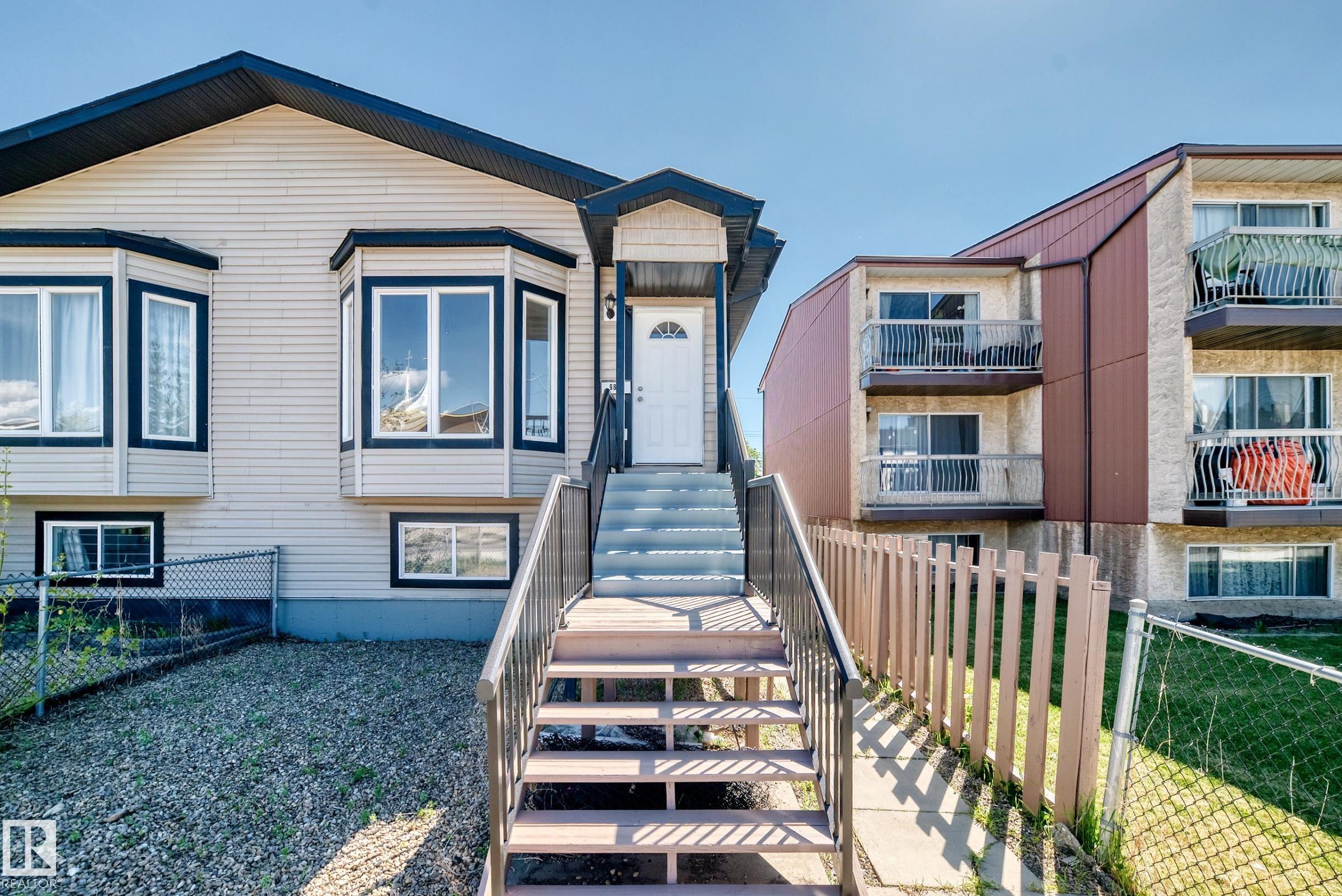 9825 156 Street NW, West Jasper Place, Edmonton