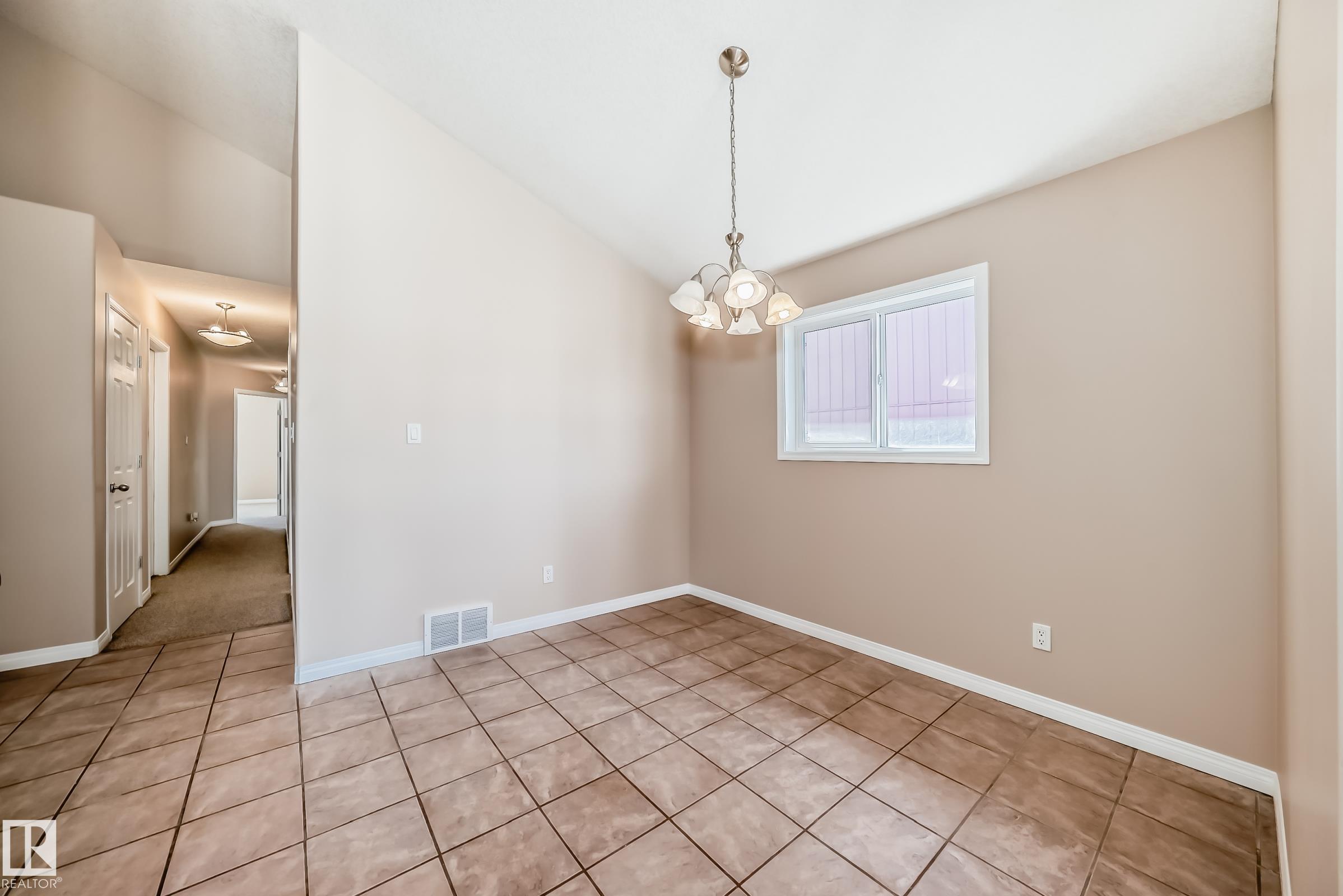 Photo 11 at 9825 156 Street NW, West Jasper Place, Edmonton