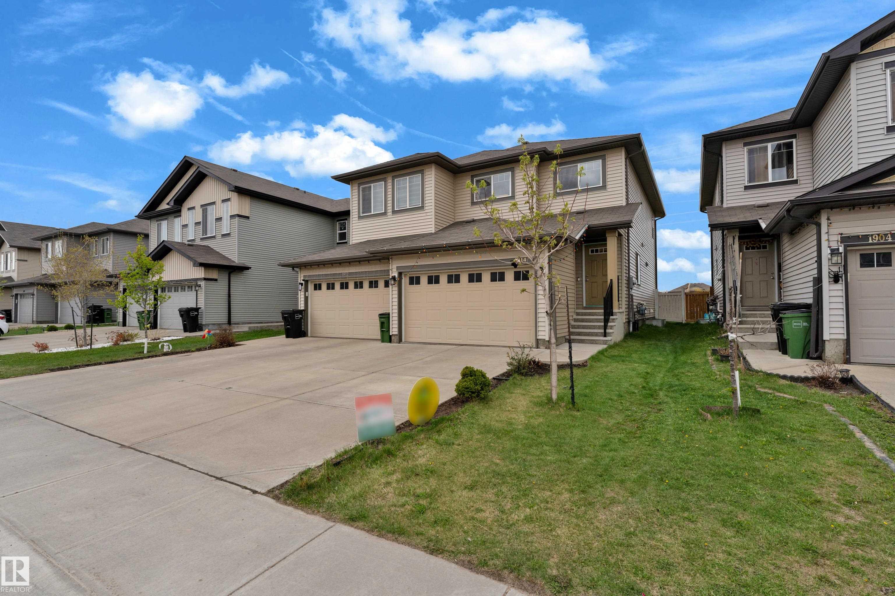 1814 27 Street NW, Laurel, Edmonton