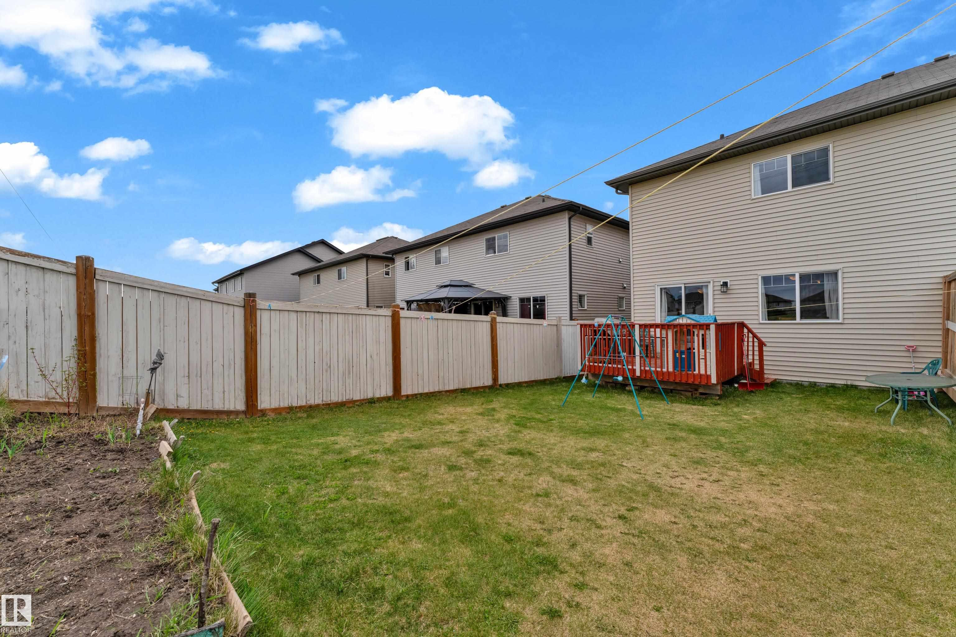 Photo 32 at 1814 27 Street NW, Laurel, Edmonton