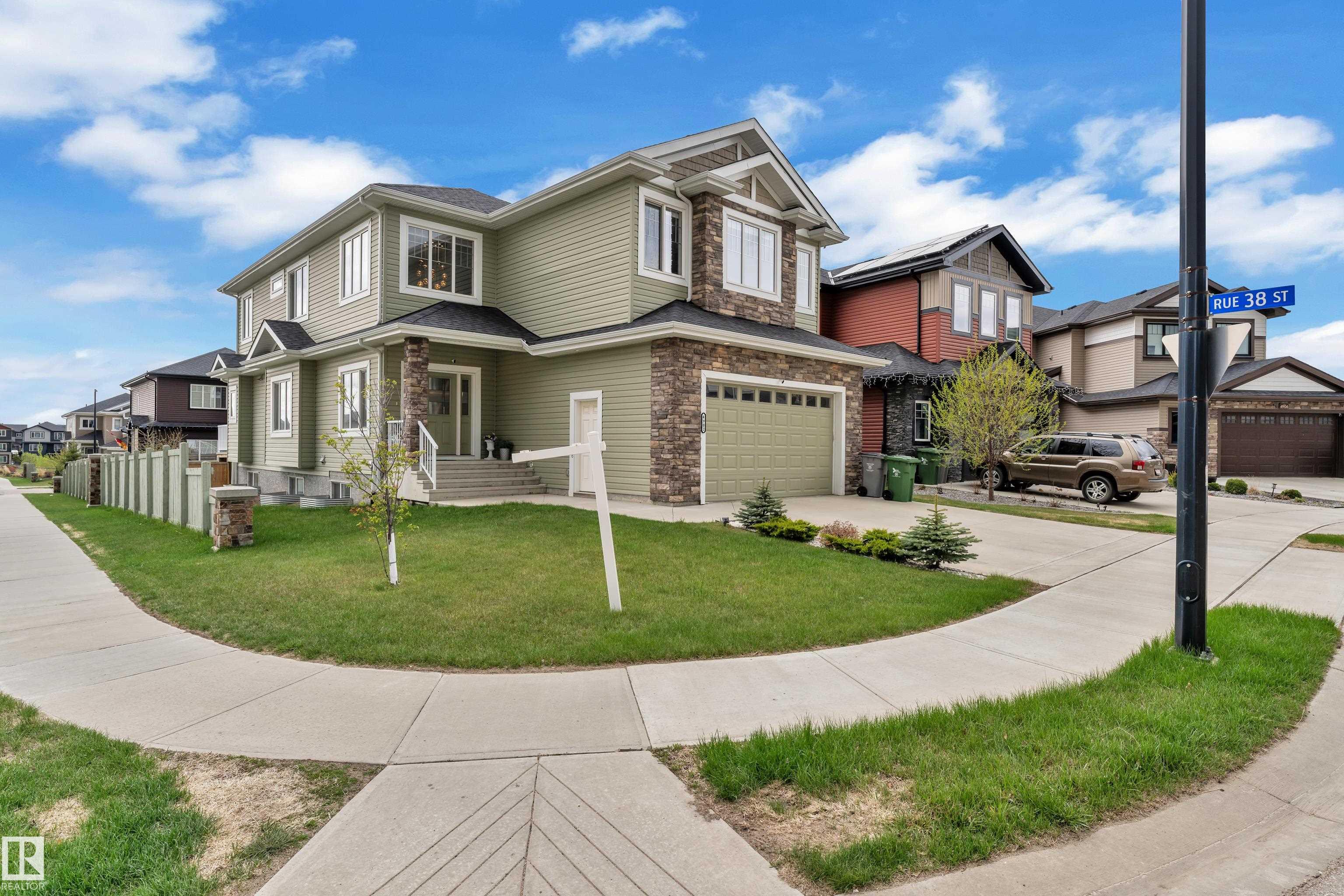 4902 38 Street, Forest Heights, Beaumont