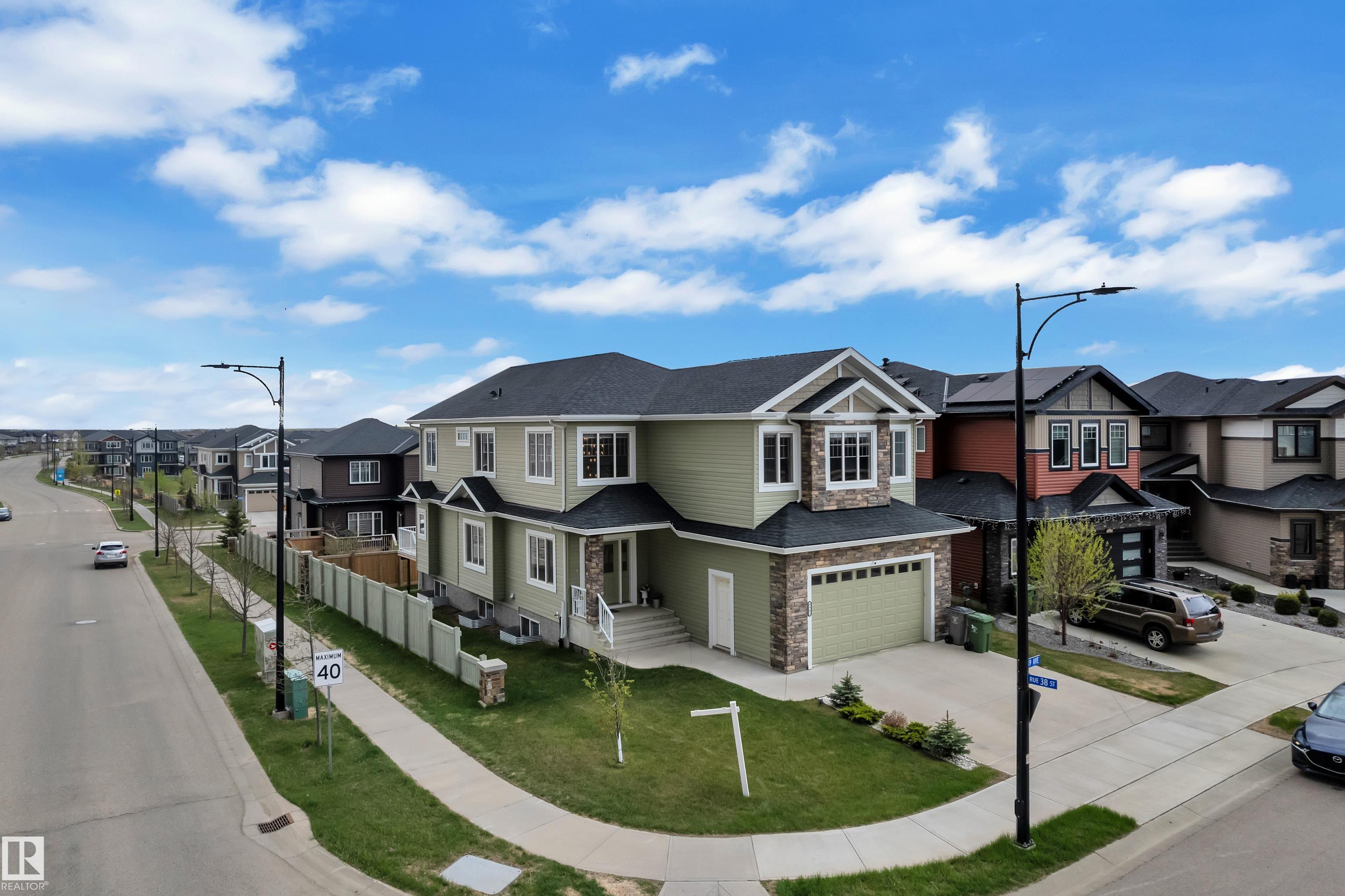 4902 38 Street, Forest Heights, Beaumont