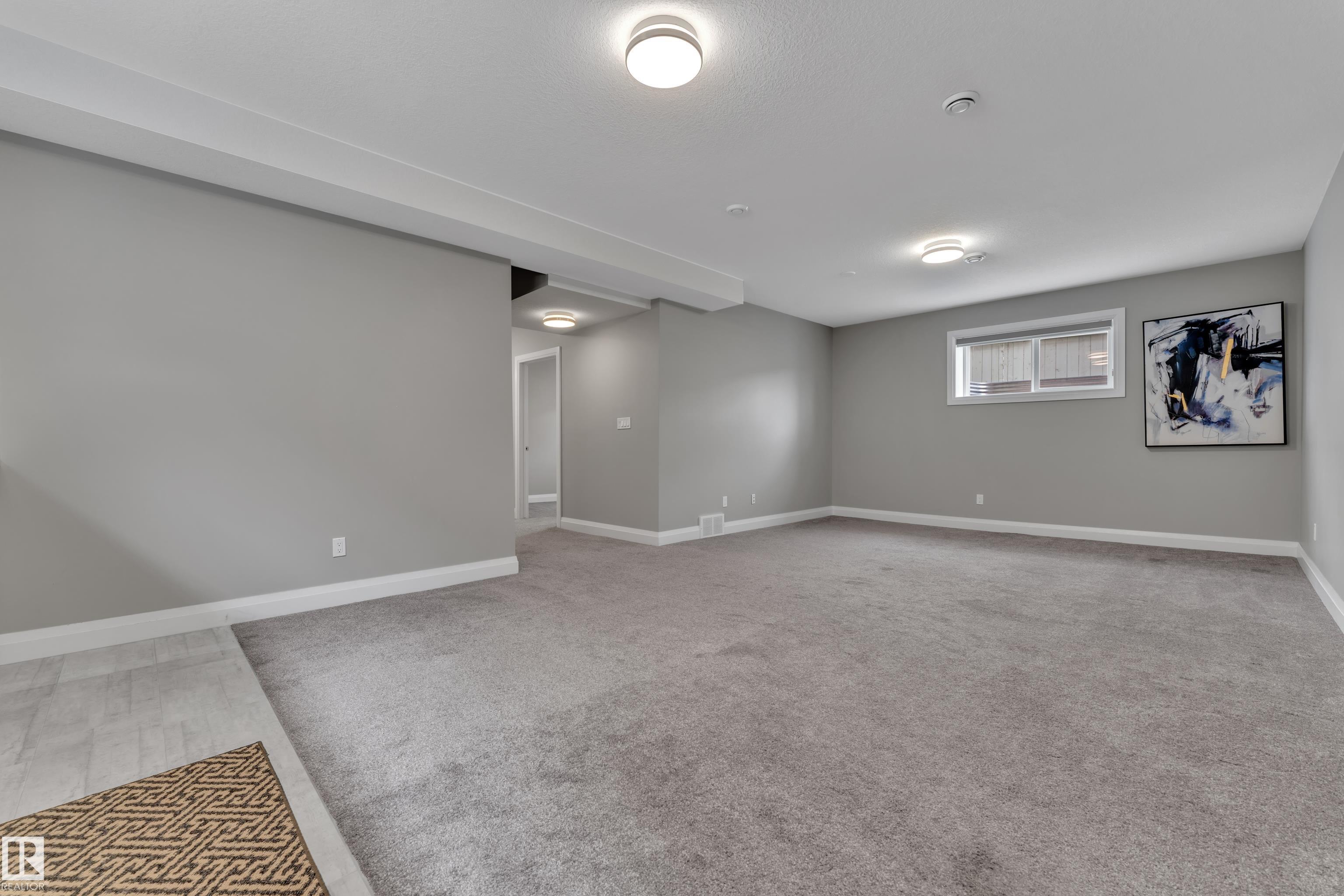 Photo 37 at 4902 38 Street, Forest Heights, Beaumont