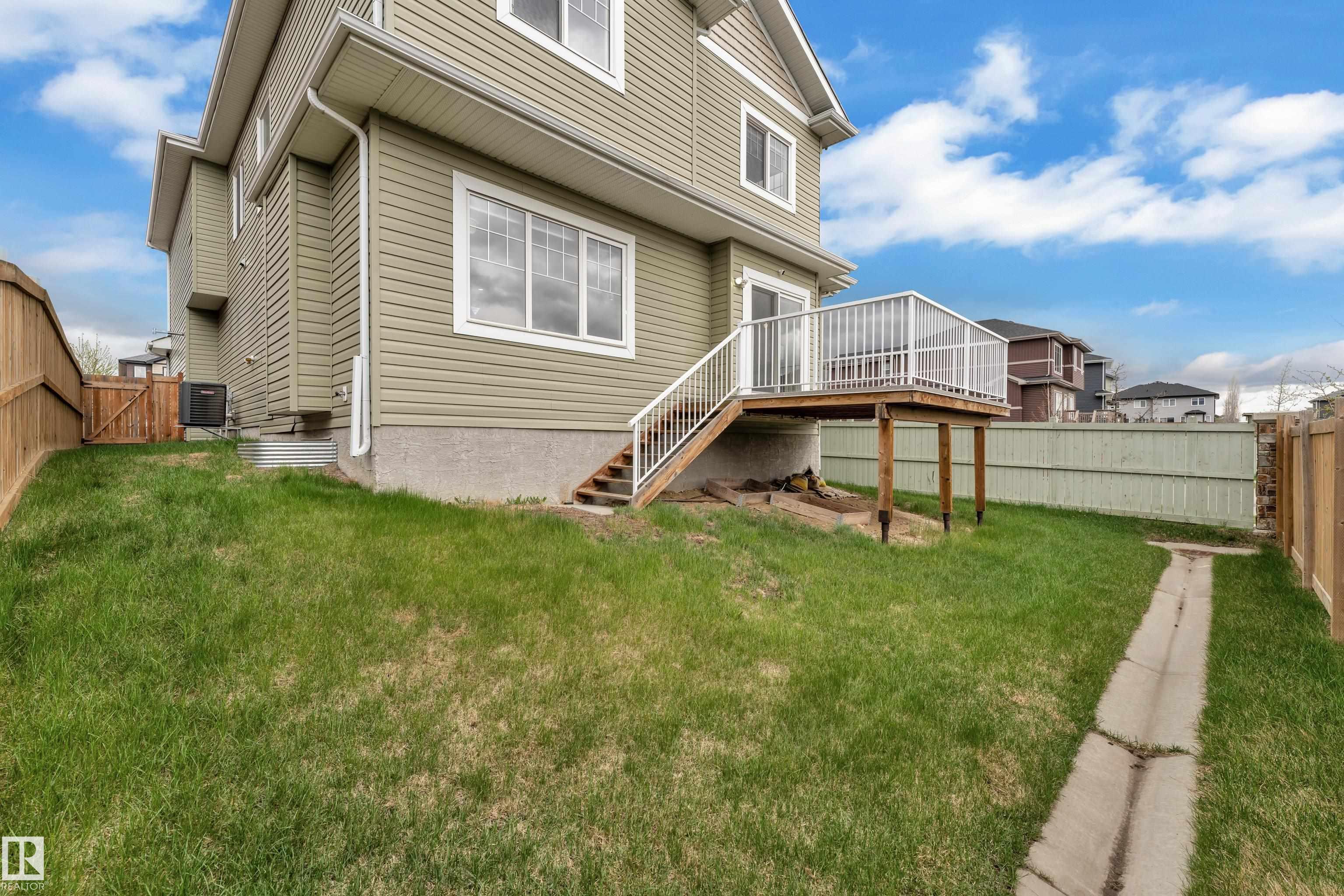 Photo 40 at 4902 38 Street, Forest Heights, Beaumont