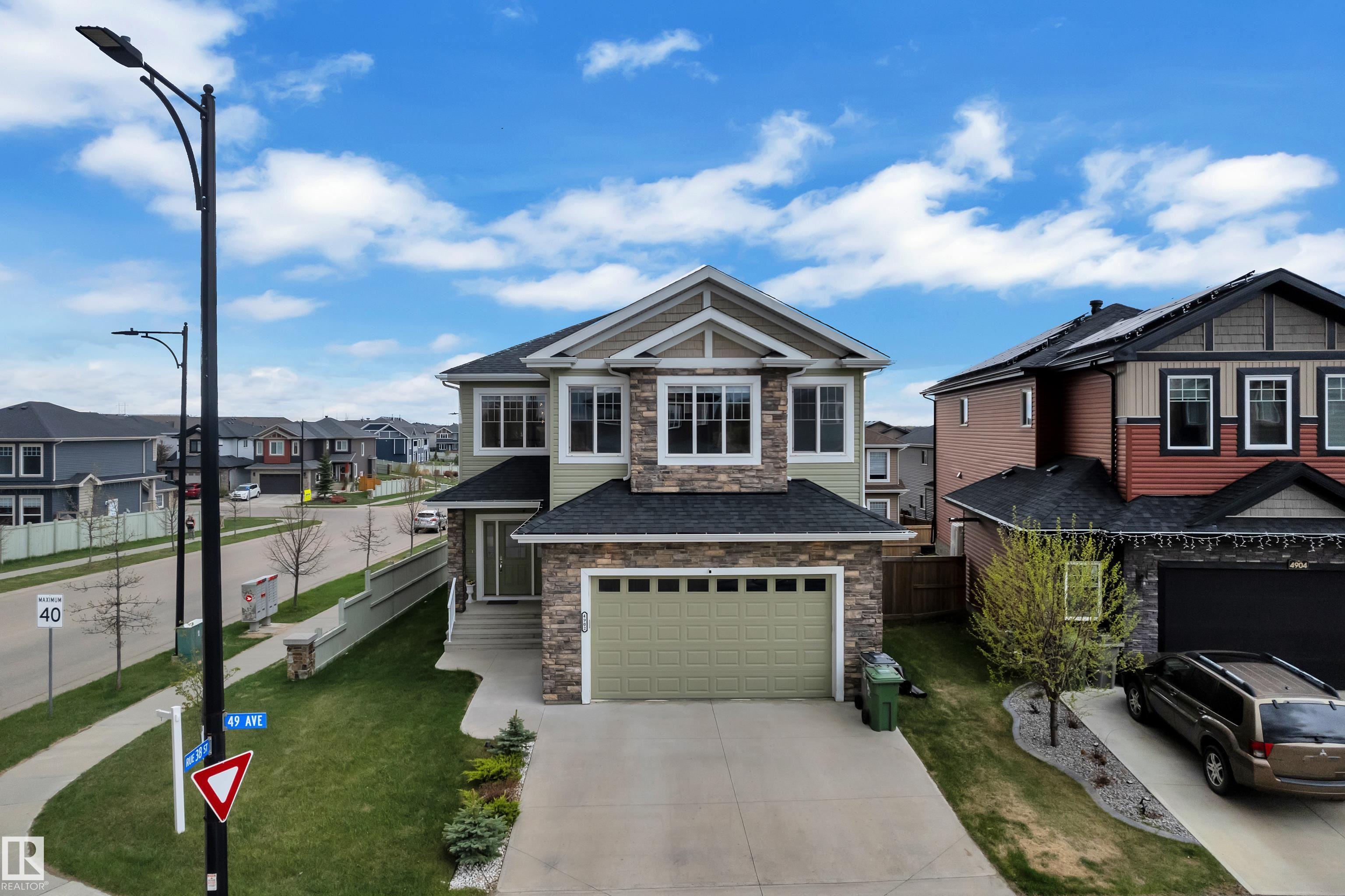 4902 38 Street, Forest Heights, Beaumont