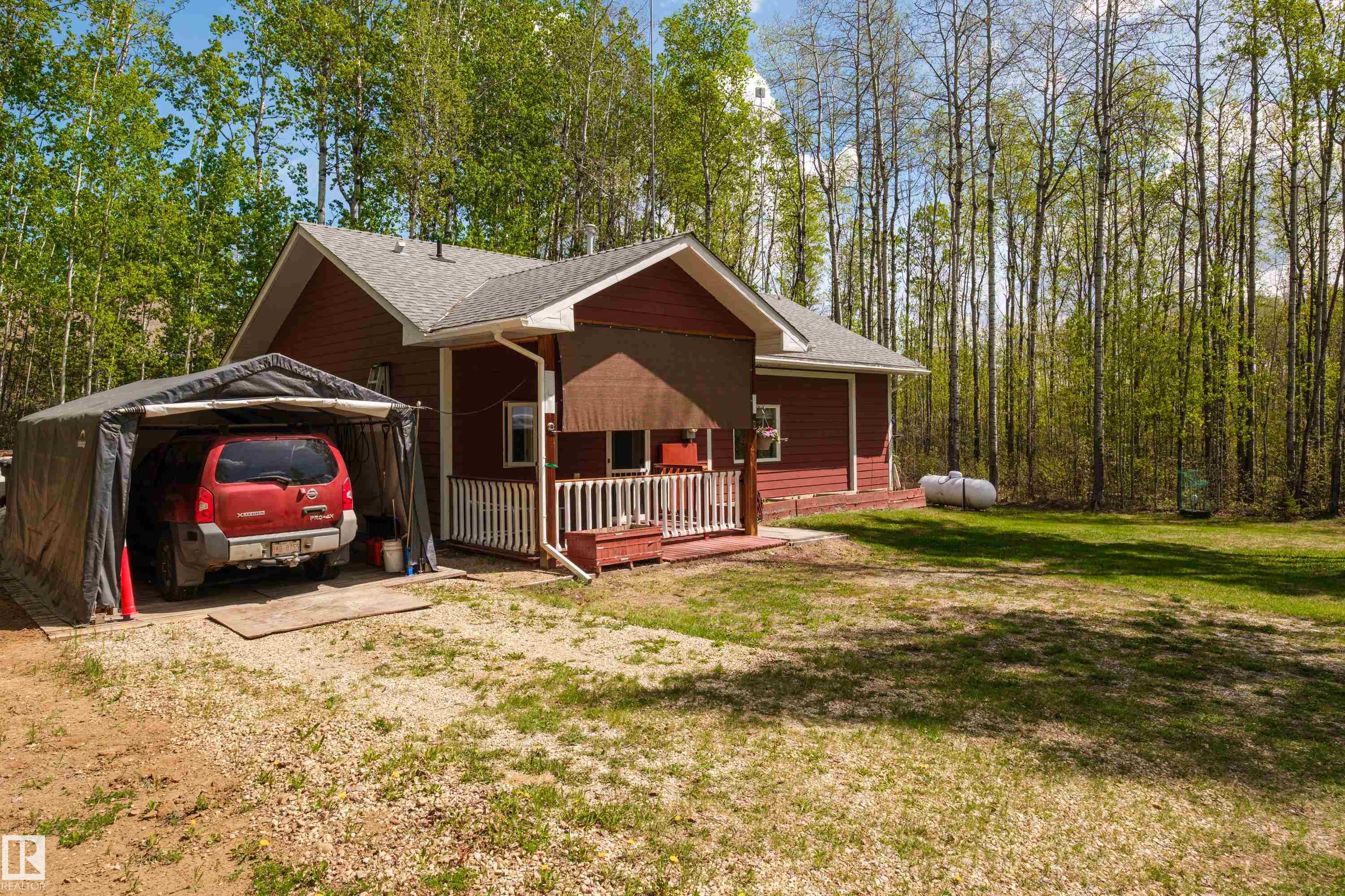 Photo 7 at 36 - 52229 Rge Road 25, Genesee Park, Rural Parkland County