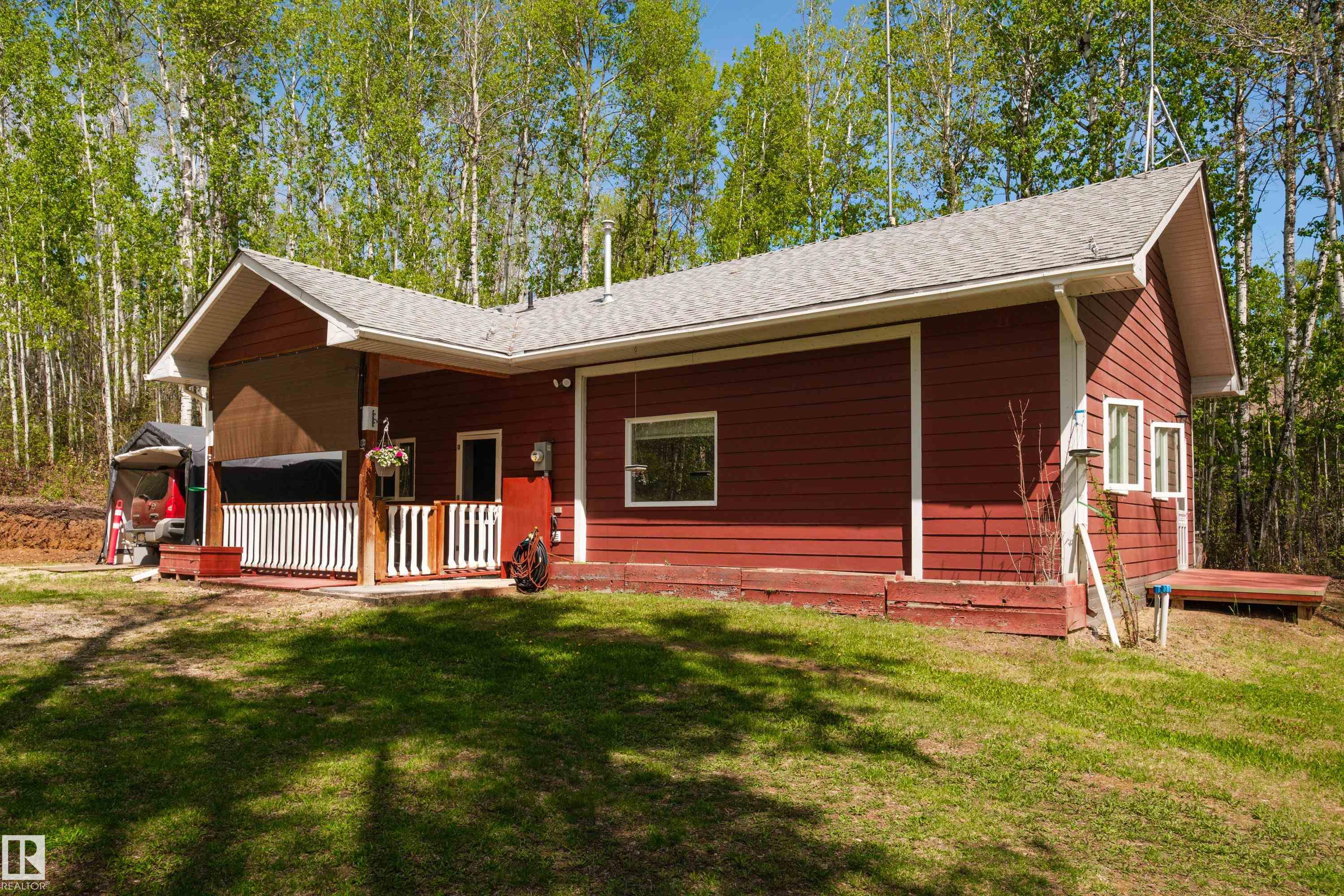 Photo 9 at 36 - 52229 Rge Road 25, Genesee Park, Rural Parkland County