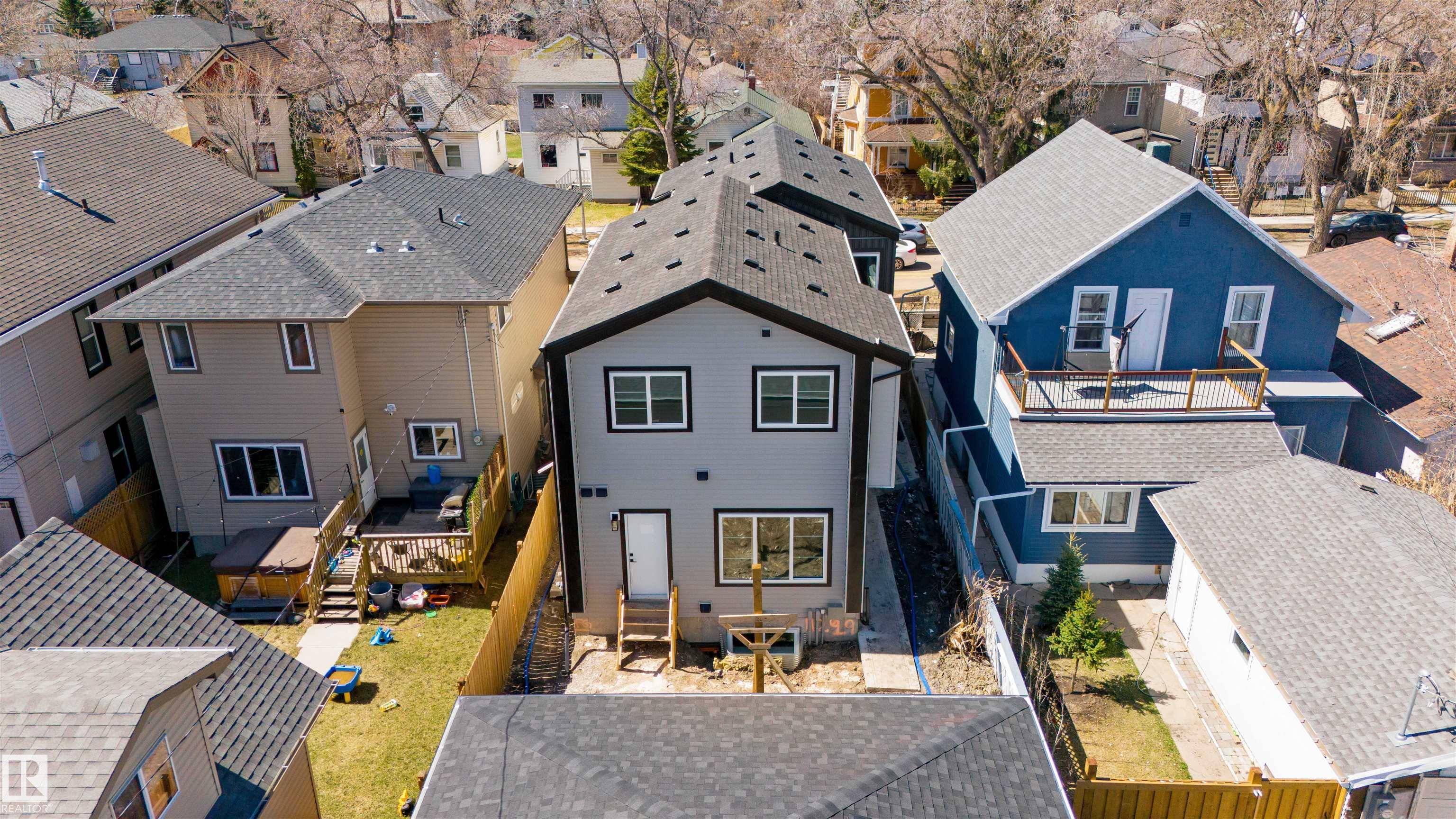 https://zimg.paragon.ice.com/ParagonImages/Property/PM/RAE/225402519/52/0/0/091c475e3143893749a97baeb59e3d24/1/4d8ef6e7cda82985c21a174e32b67f82/225402519-f3854c5d-fd33-48a3-898b-d3a2924145bd.JPG