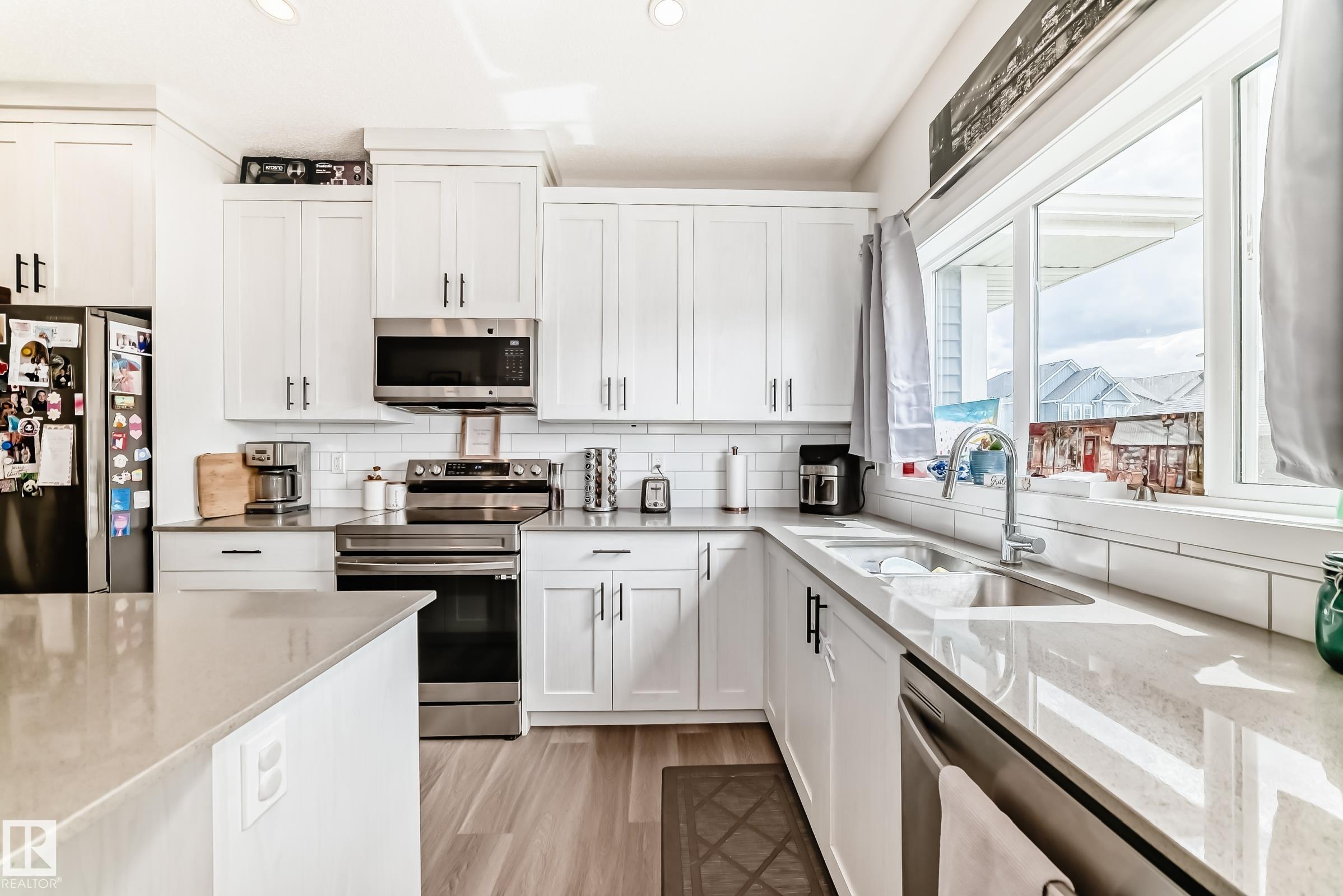 5167 Edgemont Boulevard NW, Edgemont, Edmonton