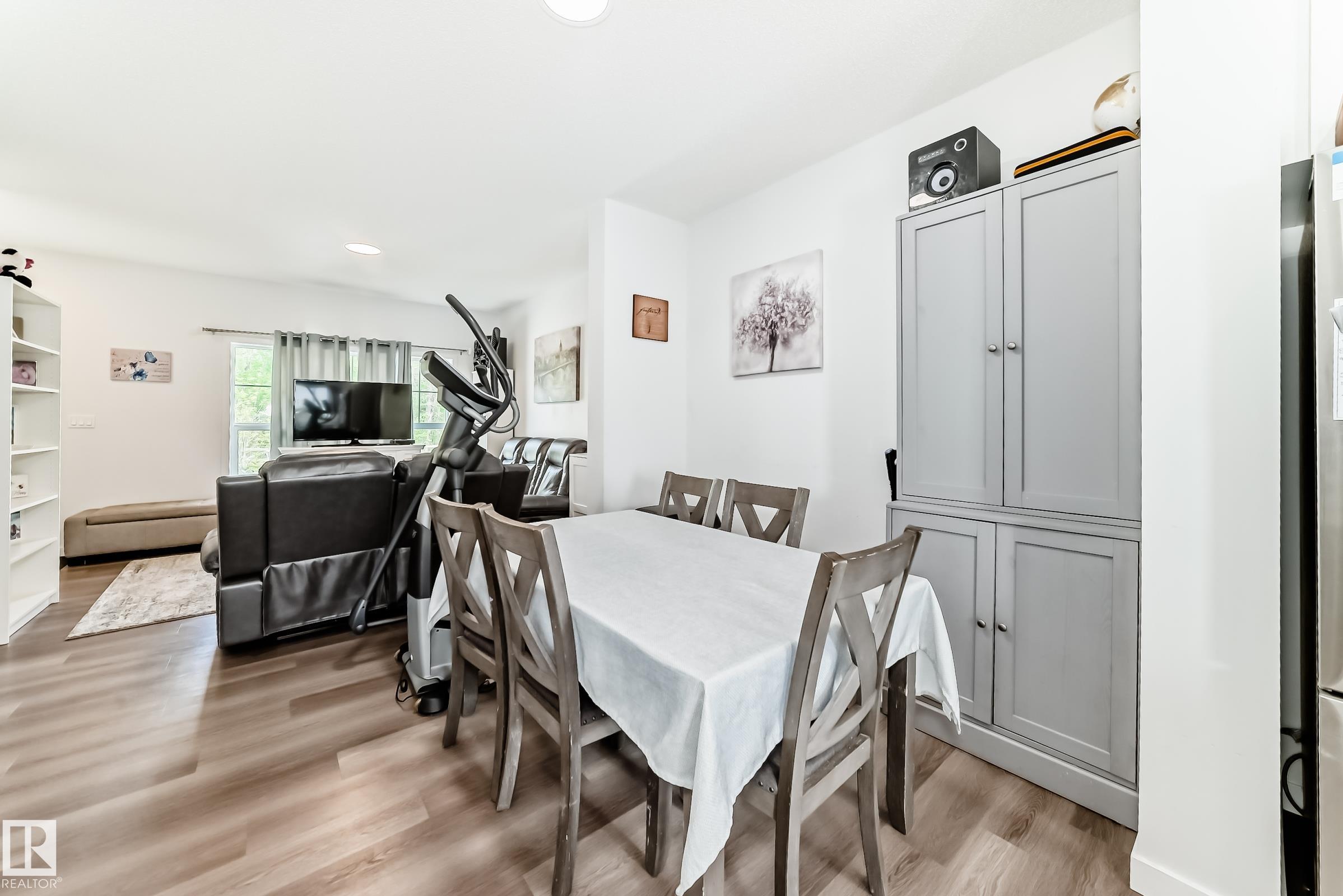 Photo 7 at 5167 Edgemont Boulevard NW, Edgemont, Edmonton