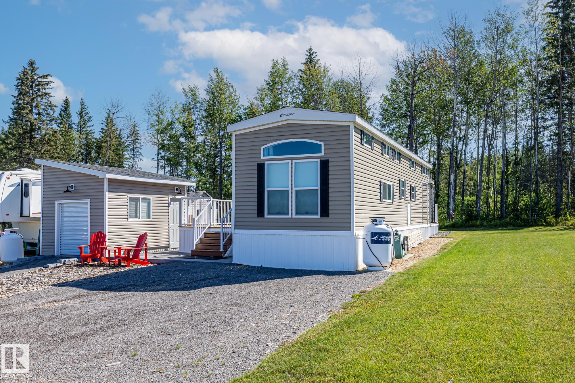 565 53126 Rge Road 70, Trestle Creek Golf Resort, Rural Parkland County