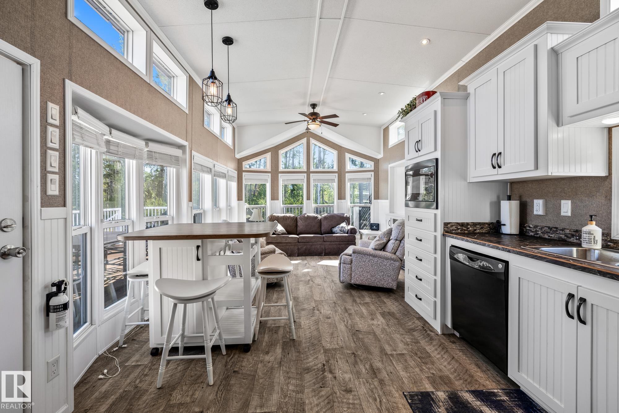 565 53126 Rge Road 70, Trestle Creek Golf Resort, Rural Parkland County
