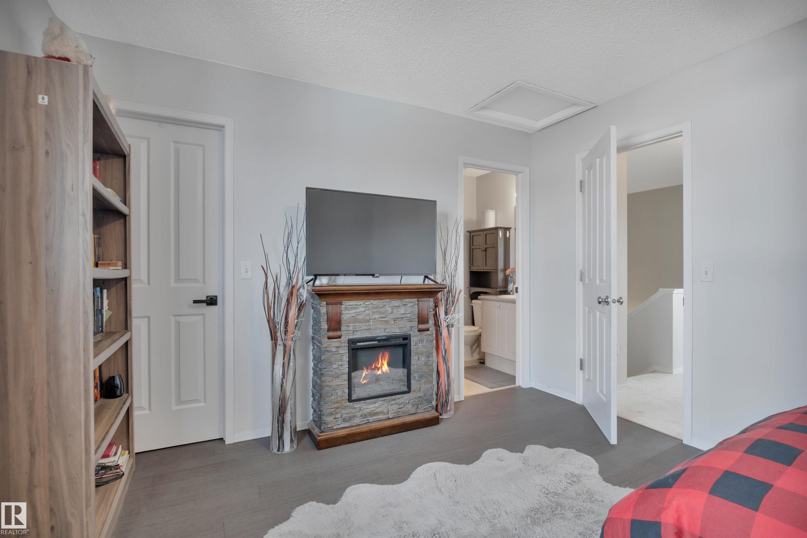 Photo 25 at 18 Southwick point(e), Southfork, Leduc