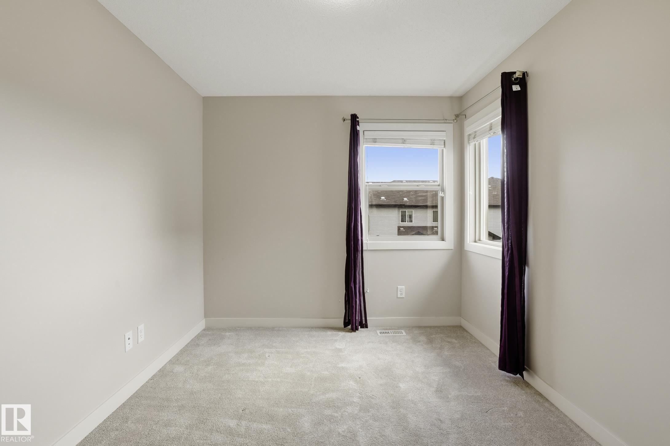 https://zimg.paragon.ice.com/ParagonImages/Property/PM/RAE/225402532/18/0/0/d01c80b9466d8320c8a45295d84e7add/1/c2ce4fb3eb0187155a77965d5b3e16f1/225402532-a386b31f-00eb-4da0-9aff-d95c106cf81b.JPG
