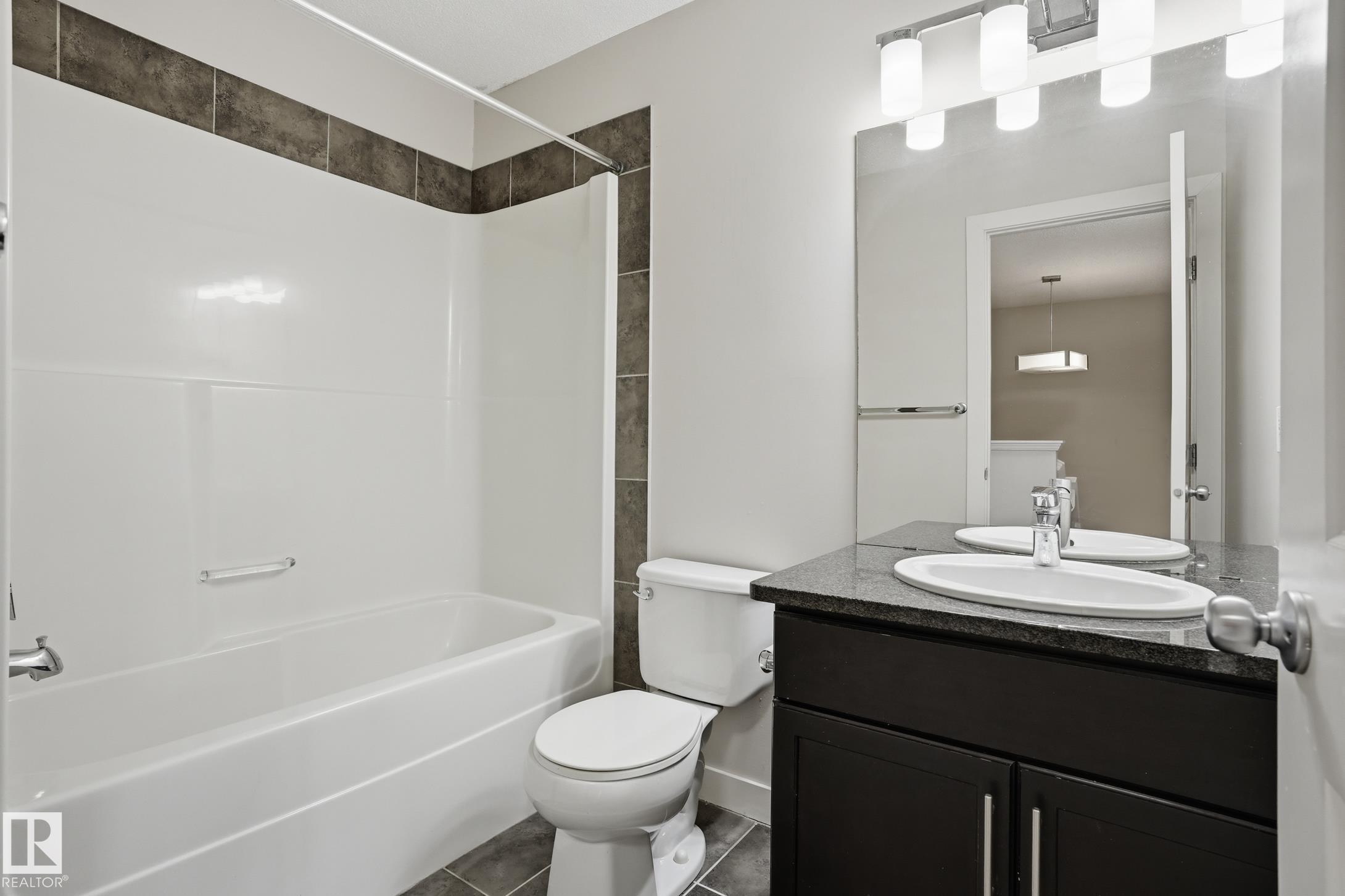 https://zimg.paragon.ice.com/ParagonImages/Property/PM/RAE/225402532/19/0/0/f1417dfcedd026835b4cc0446a1059fd/1/c2ce4fb3eb0187155a77965d5b3e16f1/225402532-34b8ea1a-570b-4eaa-8b82-8af5f25d1600.JPG