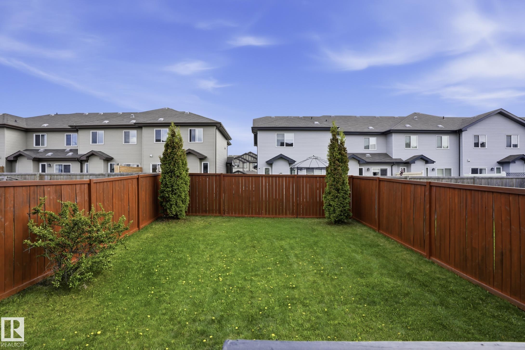 https://zimg.paragon.ice.com/ParagonImages/Property/PM/RAE/225402532/32/0/0/bf96e36ae2e429cee26f5d1c183abf25/1/c2ce4fb3eb0187155a77965d5b3e16f1/225402532-4398f7f9-a5a5-4a2b-b4bb-97e78854723e.JPG