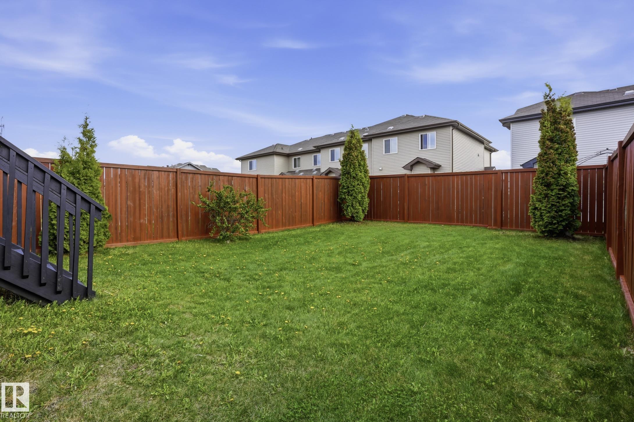 https://zimg.paragon.ice.com/ParagonImages/Property/PM/RAE/225402532/34/0/0/ba631b857738cd706873d5c8668dec68/1/c2ce4fb3eb0187155a77965d5b3e16f1/225402532-c784fdac-bb65-4685-ba98-3ea1da79e9ae.JPG