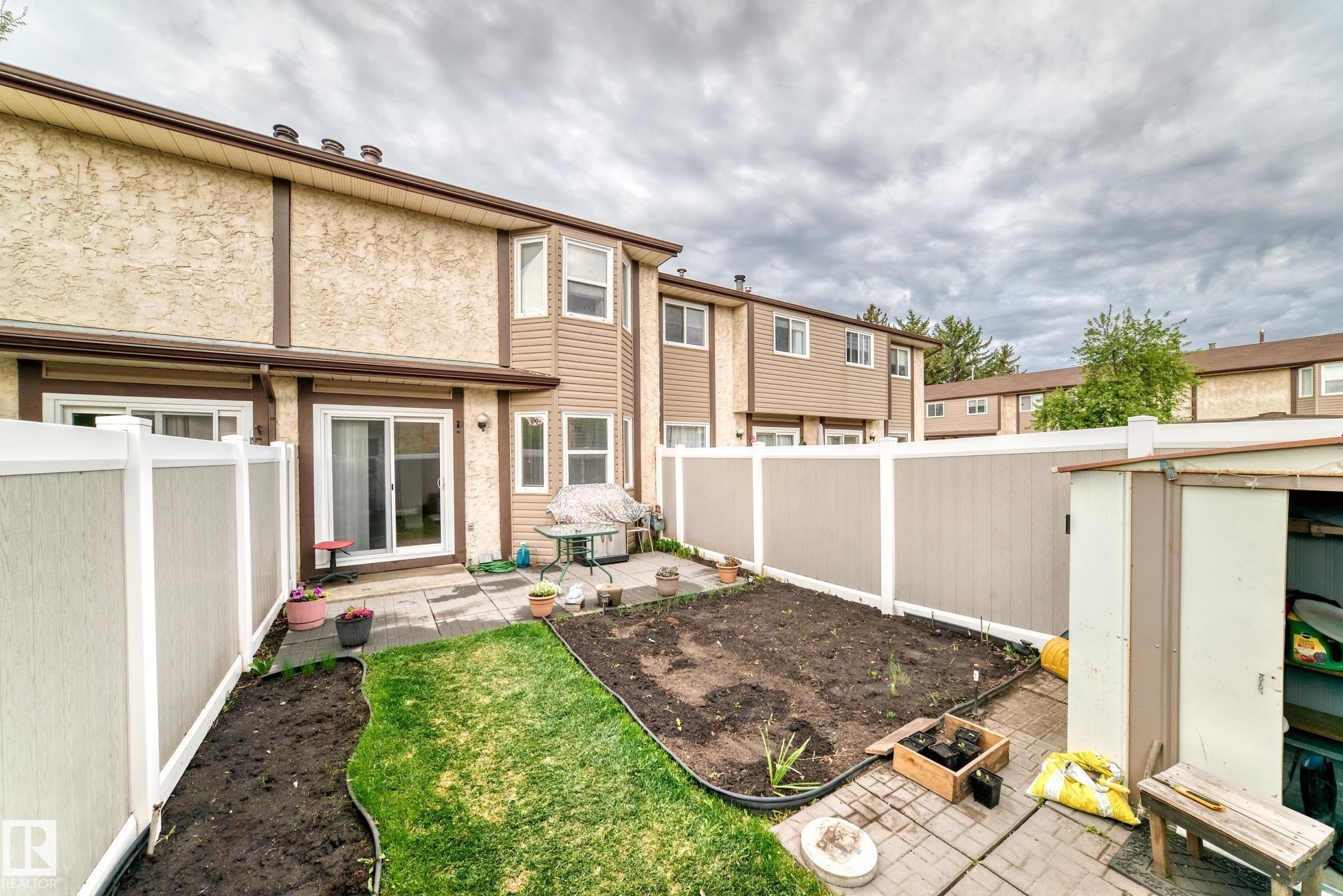 Photo 49 at 18 - 10453 20 Avenue NW, Keheewin, Edmonton