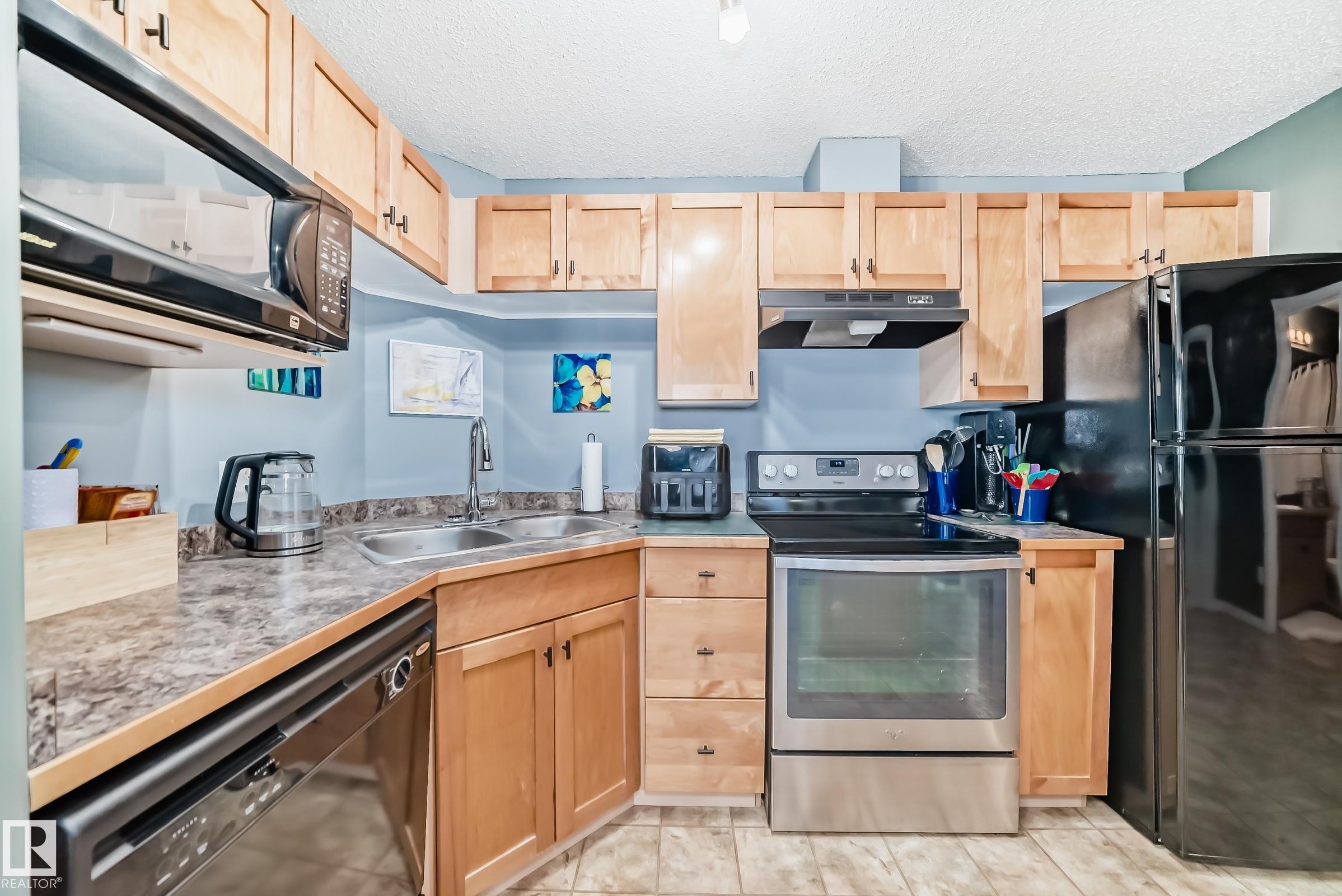 Photo 6 at 205 - 5340 199 Street NW, The Hamptons, Edmonton