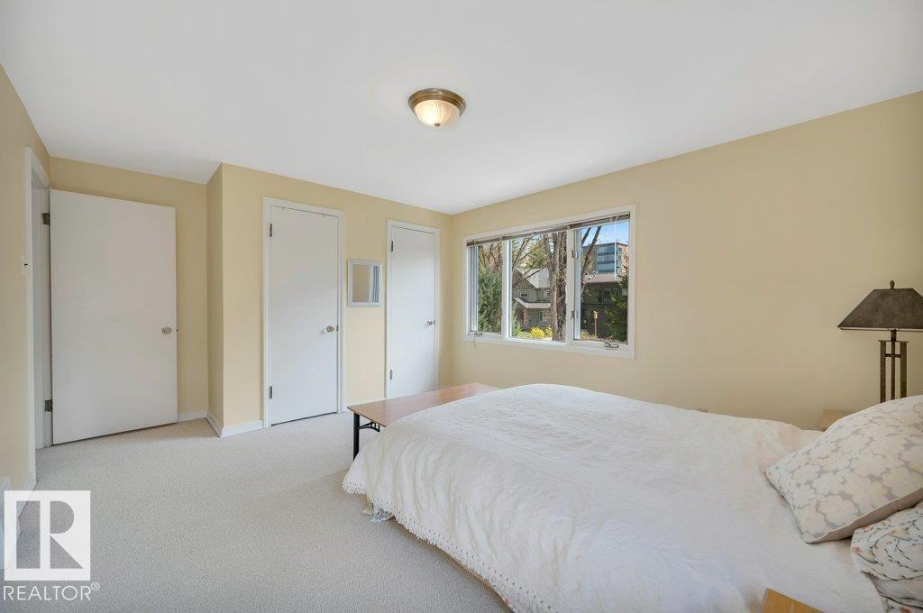 https://zimg.paragon.ice.com/ParagonImages/Property/PM/RAE/225402560/35/0/0/8c2887d4e1eadd2f69ff26a62ffb490e/1/c9000836c3b100a8b40e5349037b1733/225402560-acca9850-ba7c-4913-856d-1d9c0b735e9b.JPG