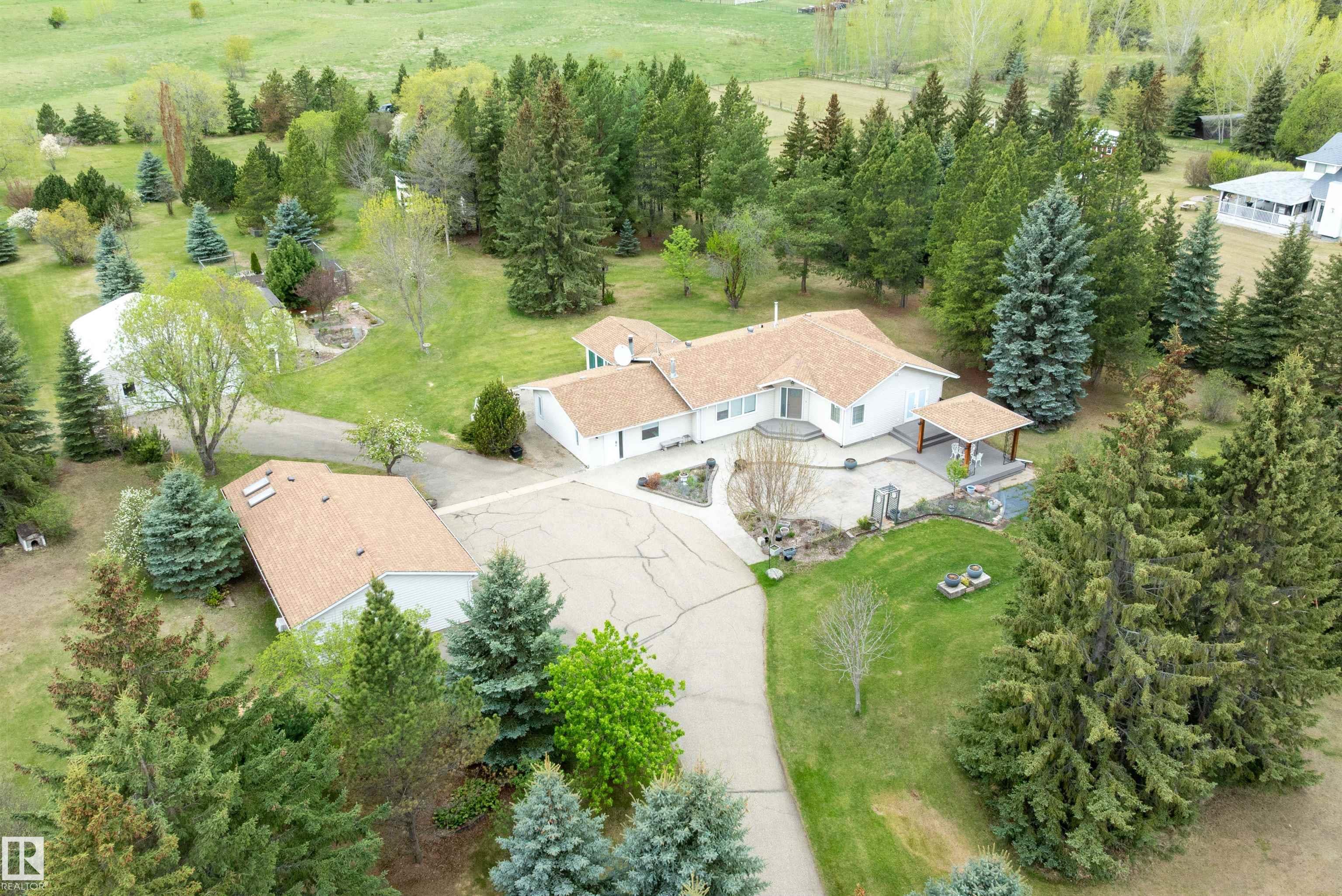 Photo 62 at 8 - 27005 Twp Road 511, Chelsea Estates, Rural Parkland County
