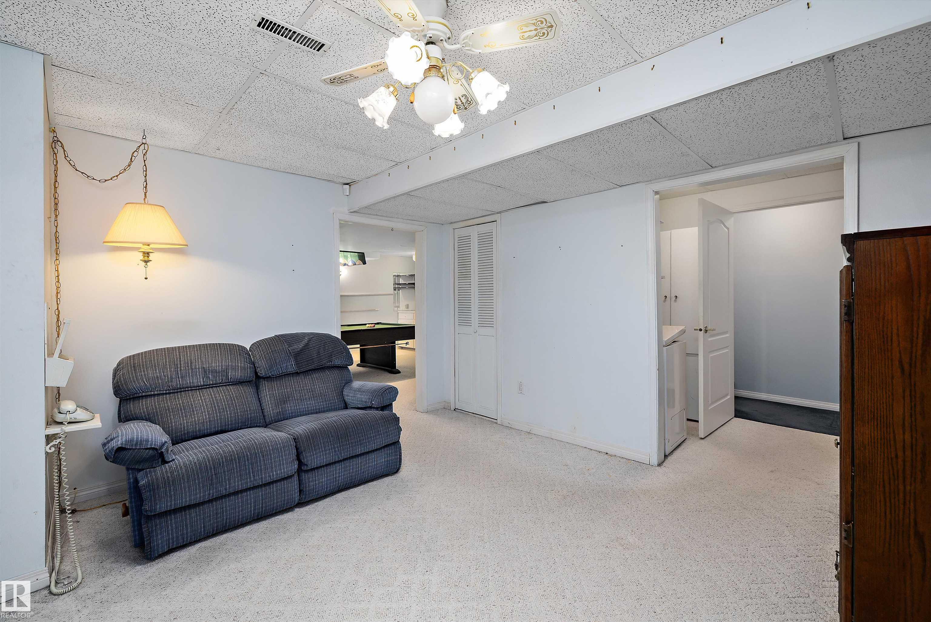 https://zimg.paragon.ice.com/ParagonImages/Property/PM/RAE/225402567/29/0/0/aad508ae85839a816c4282229aab9460/1/a073db2081ede631f6a98a0c91c28573/225402567-233e8d77-298b-4bb7-a807-9b8744a2e384.JPG