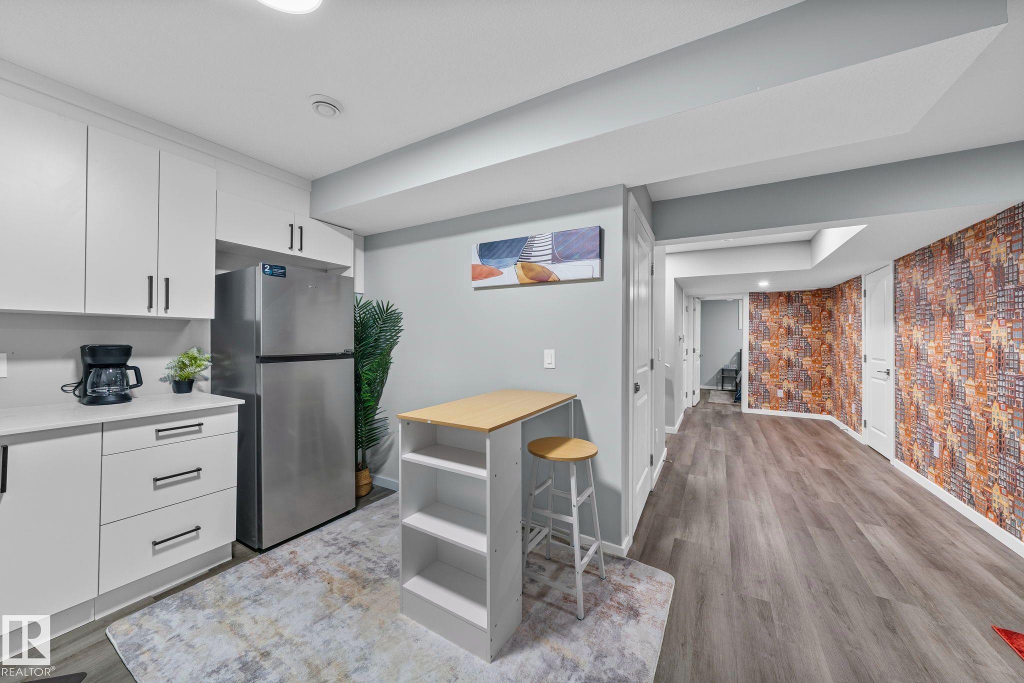 Photo 31 at 243 39 Avenue NW, Maple Crest, Edmonton