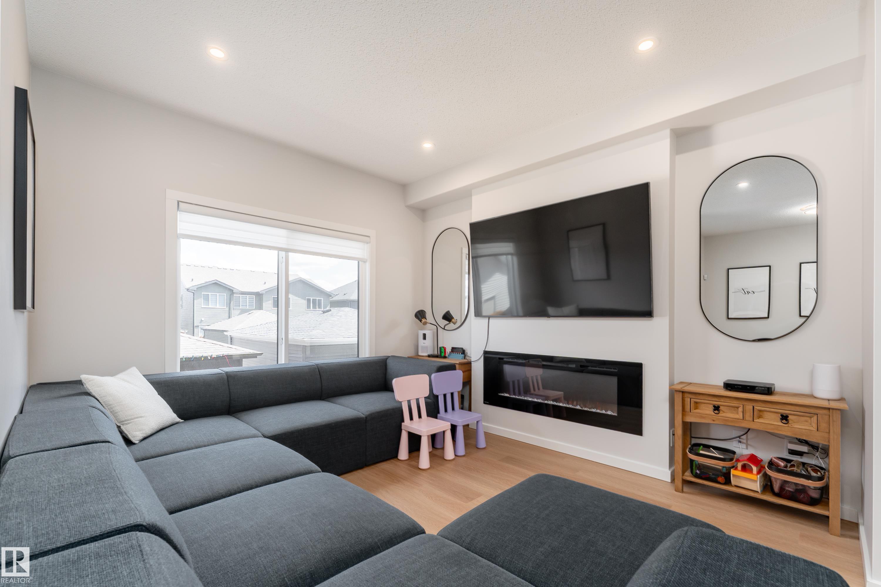 Photo 10 at 127 Canter Wynd, Cambrian, Sherwood Park