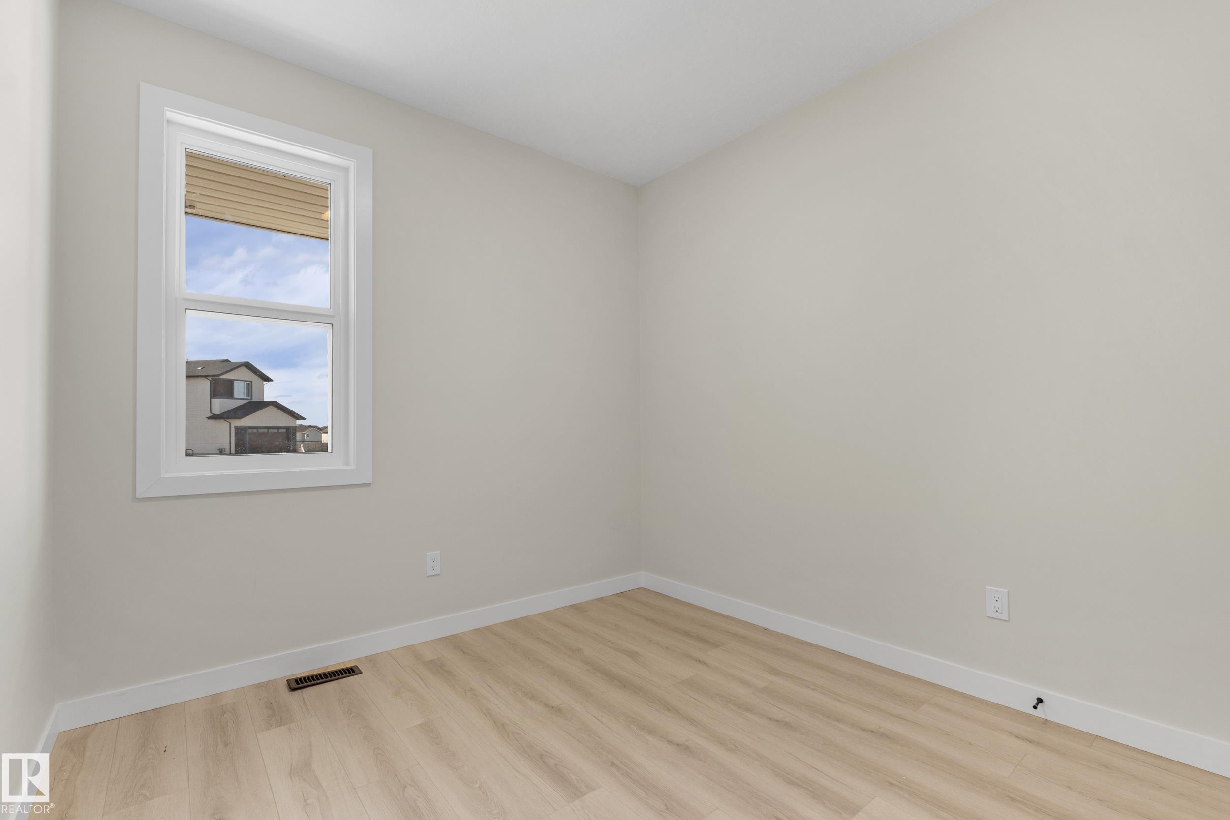 Photo 7 at 4915 17 Avenue SW, Meltwater, Edmonton