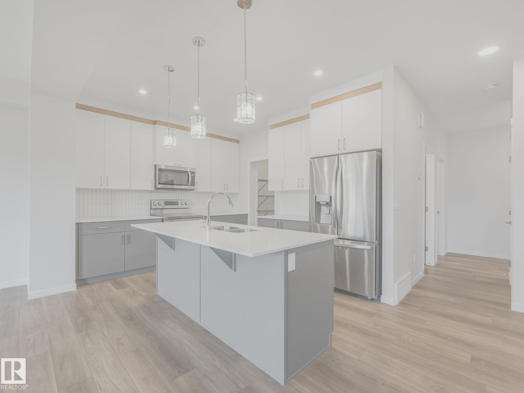 Photo 17 at 20723 24 Avenue NW, The Uplands, Edmonton