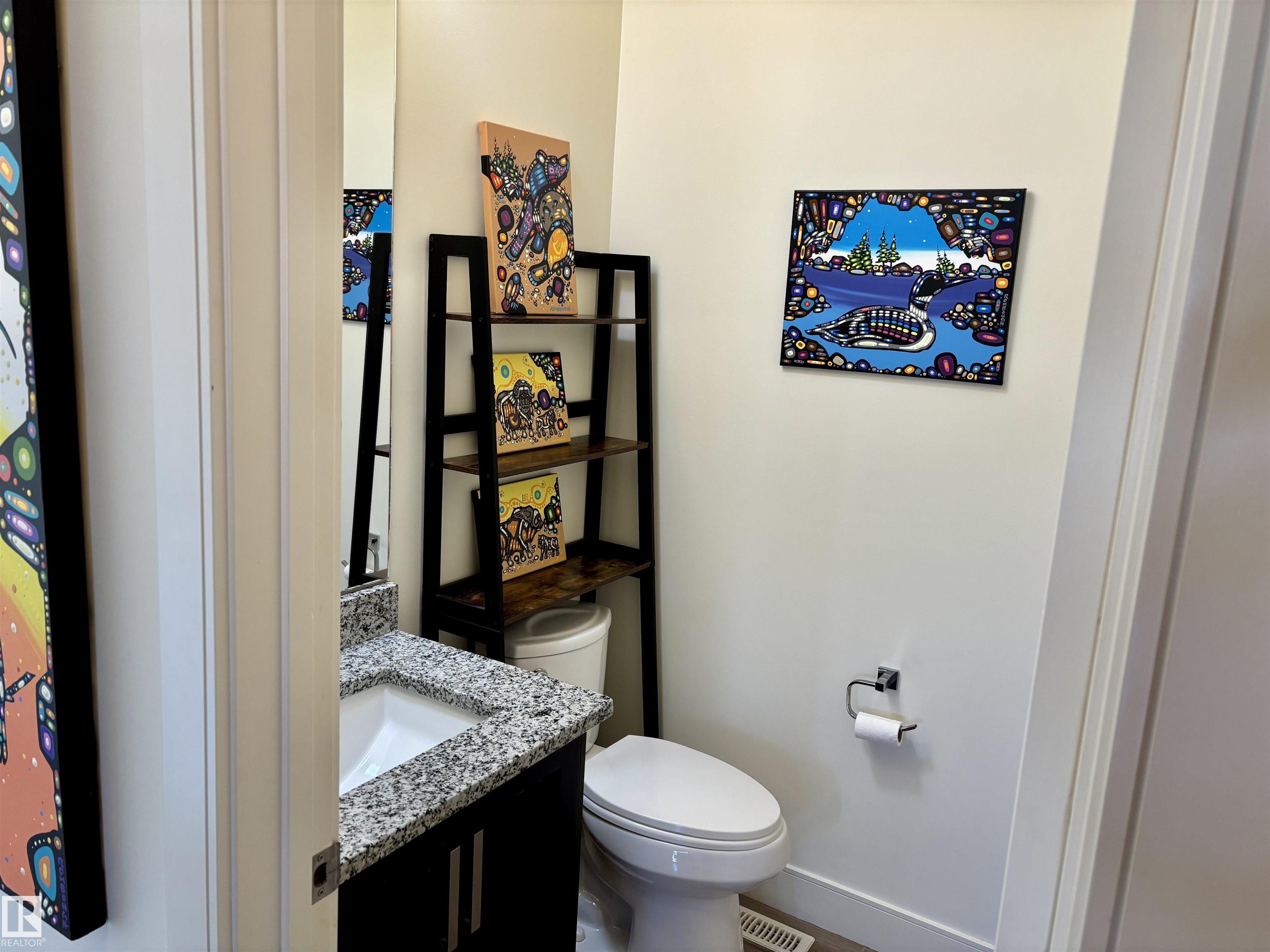 Photo 10 at 89 Sandalwood Place, Suntree, Leduc