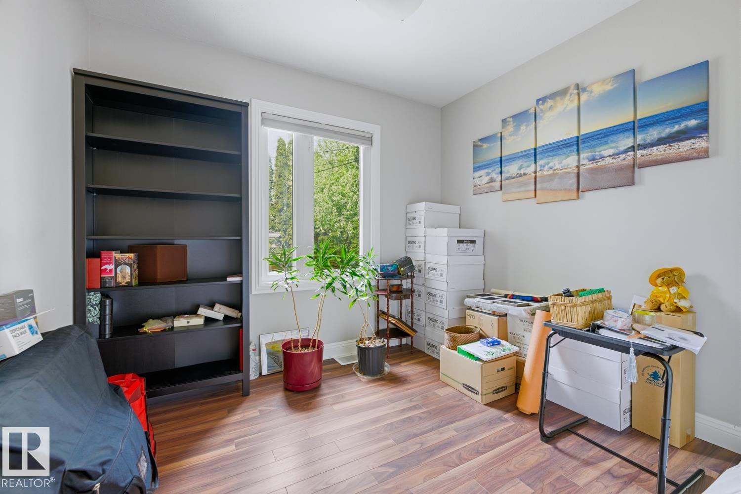 Photo 20 at 8754 Strathearn Drive NW, Strathearn, Edmonton