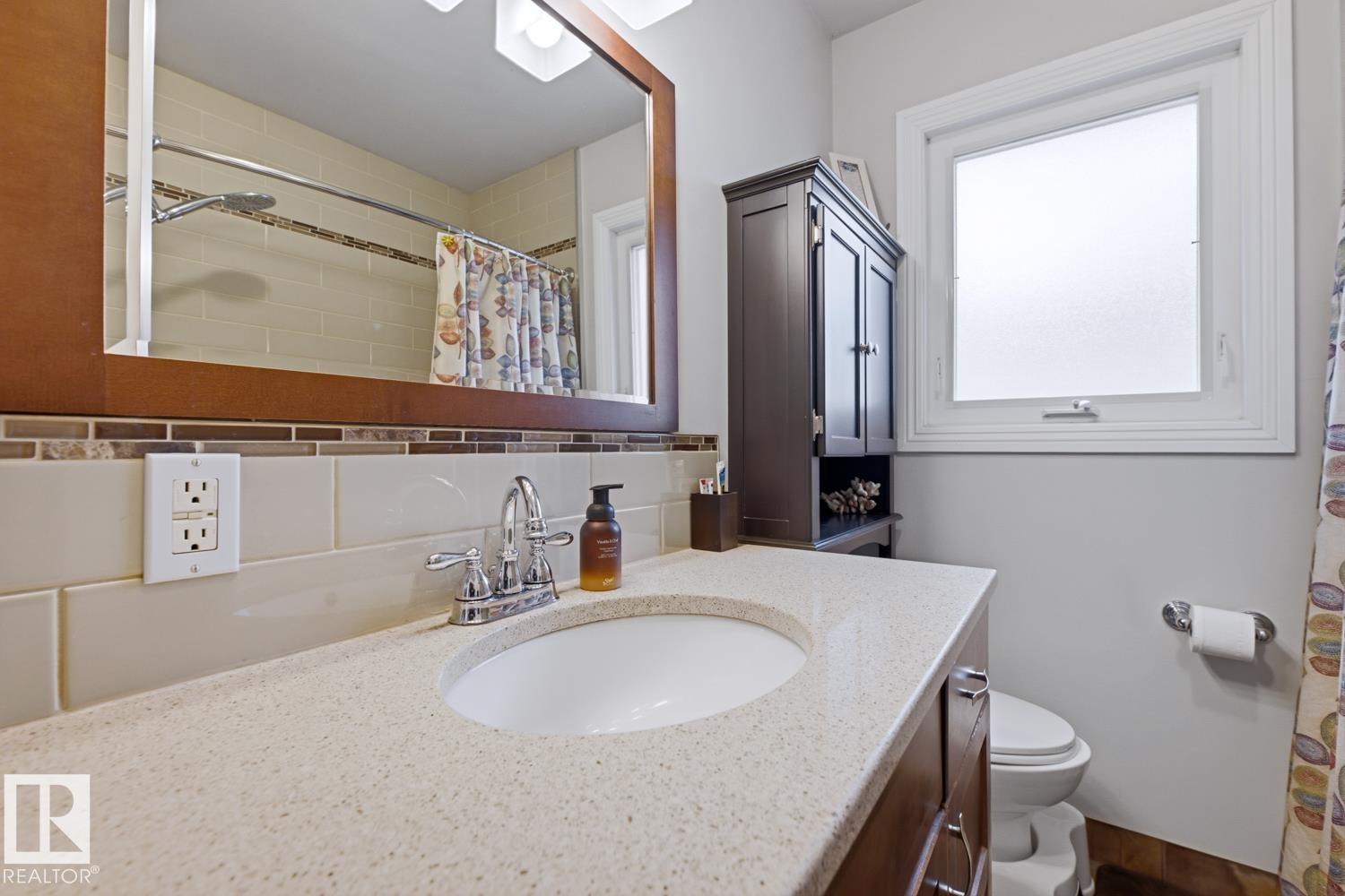 Photo 25 at 8754 Strathearn Drive NW, Strathearn, Edmonton