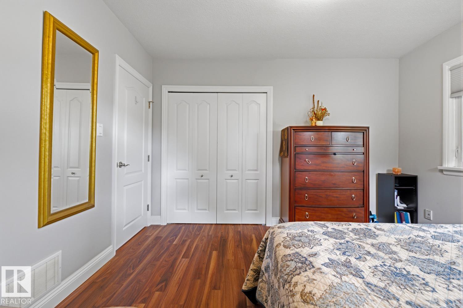 Photo 27 at 8754 Strathearn Drive NW, Strathearn, Edmonton