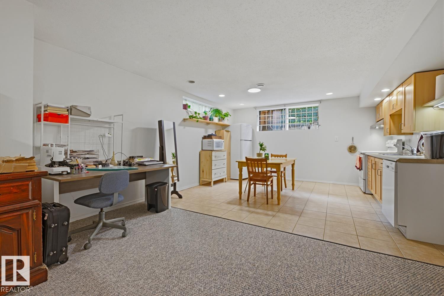 Photo 34 at 8754 Strathearn Drive NW, Strathearn, Edmonton