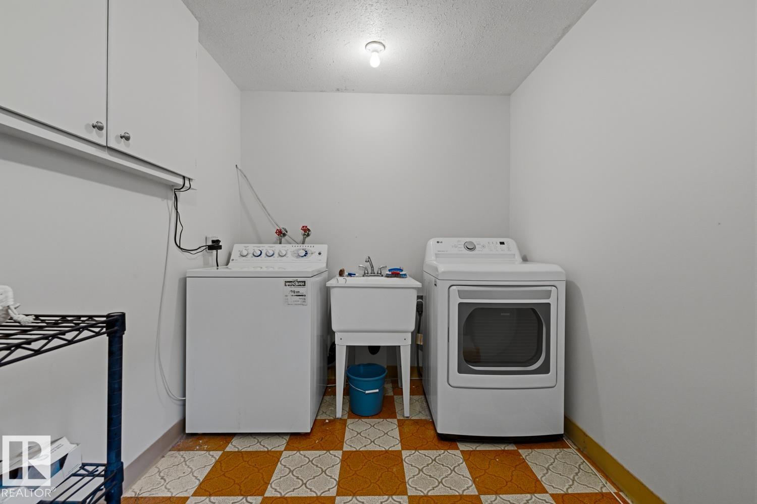 Photo 45 at 8754 Strathearn Drive NW, Strathearn, Edmonton