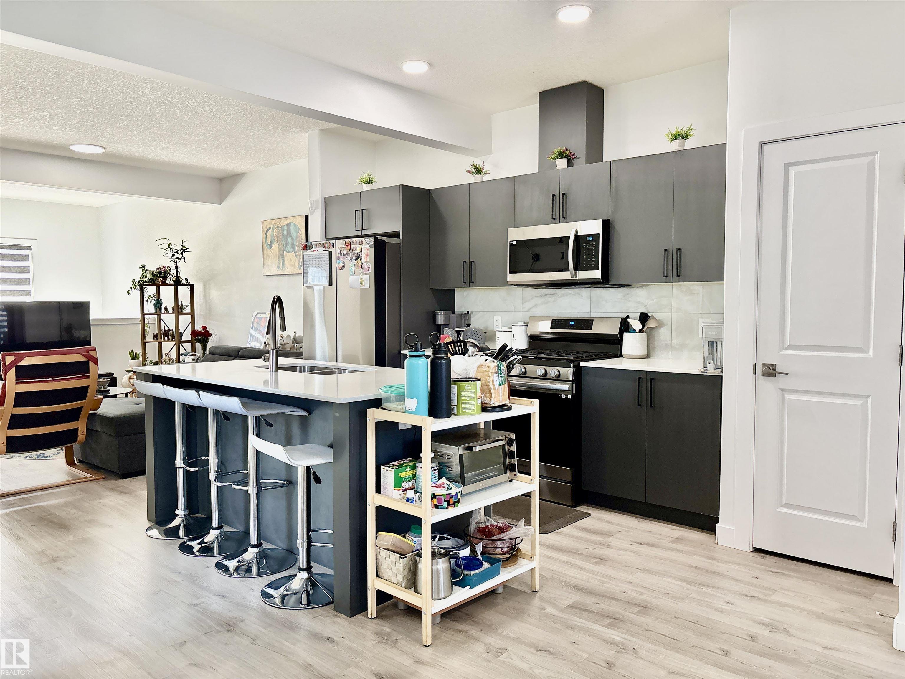 Photo 18 at 1203 Eaton Lane NW, Edgemont, Edmonton