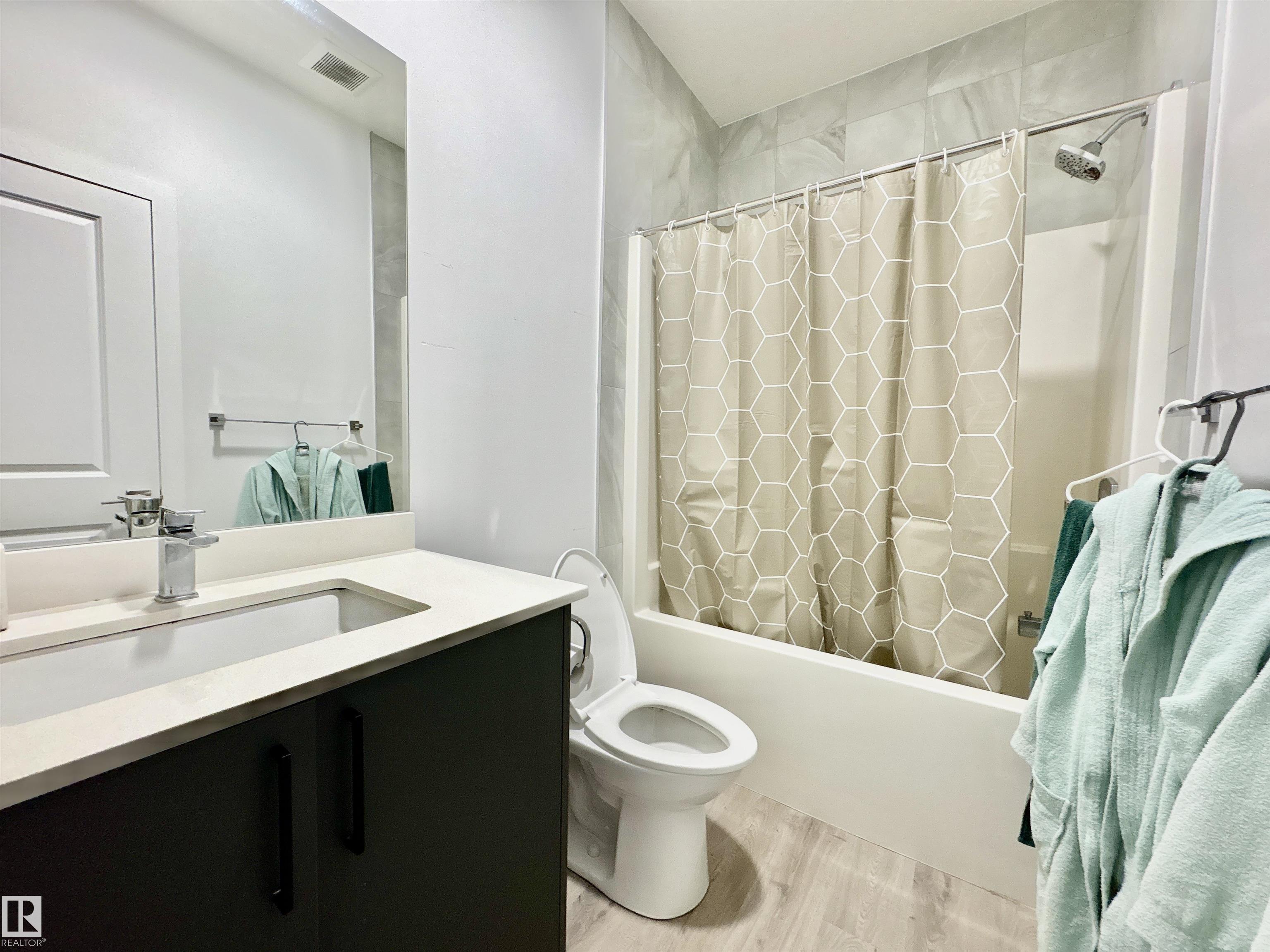 Photo 25 at 1203 Eaton Lane NW, Edgemont, Edmonton
