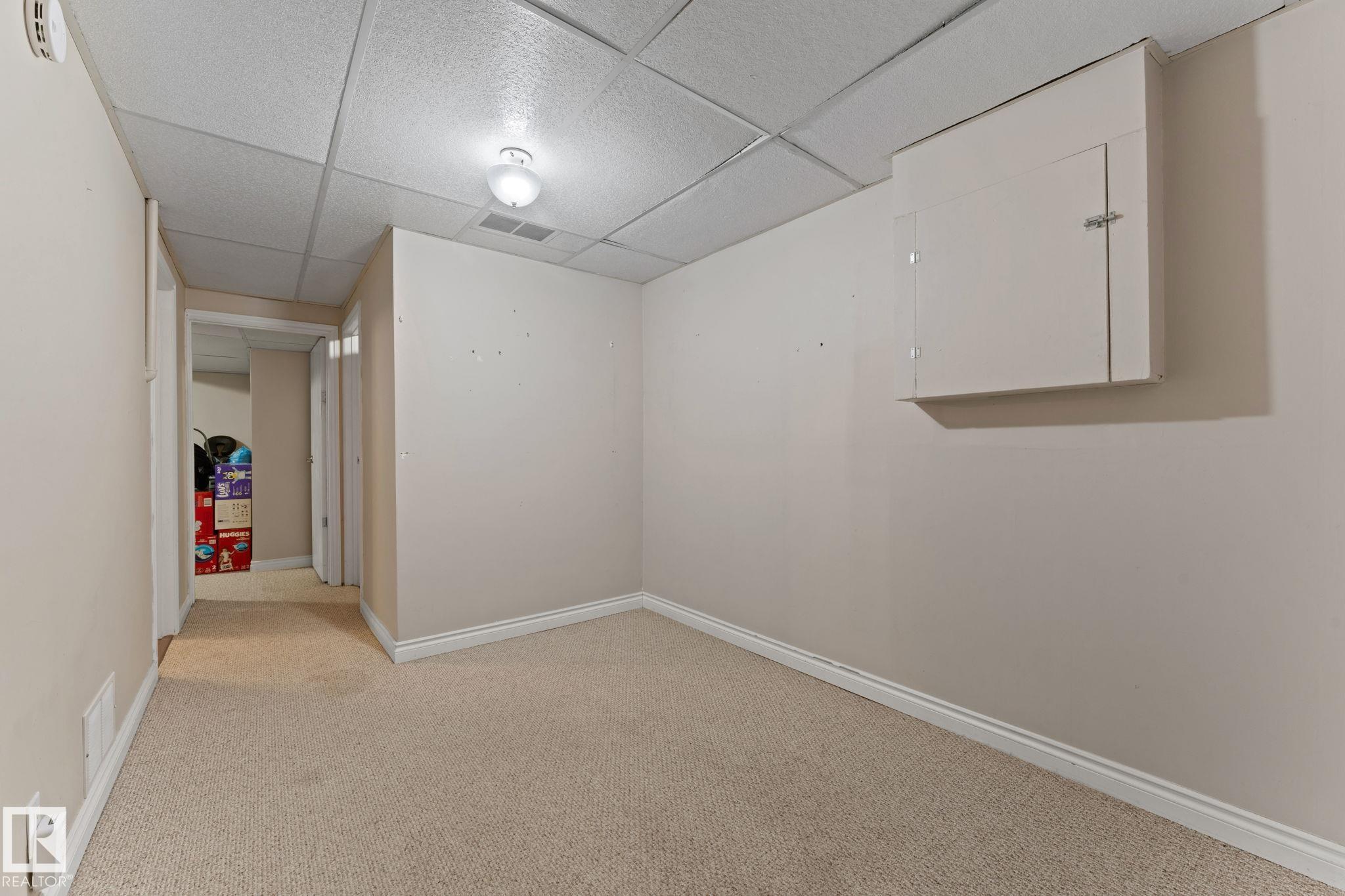 Photo 18 at 4621 126 Avenue NW, Homesteader, Edmonton
