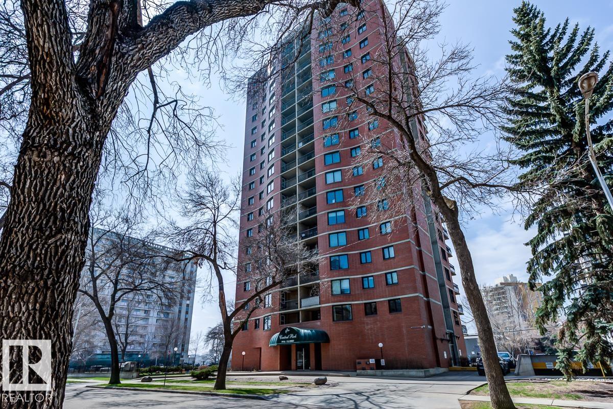 302 - 9916 113 Street NW, Wîhkwêntôwin, Edmonton