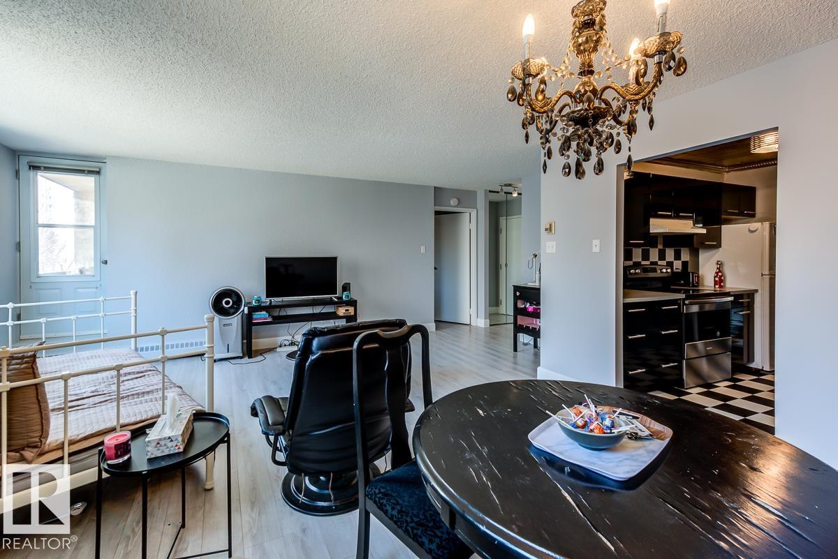 Photo 15 at 302 - 9916 113 Street NW, Wîhkwêntôwin, Edmonton