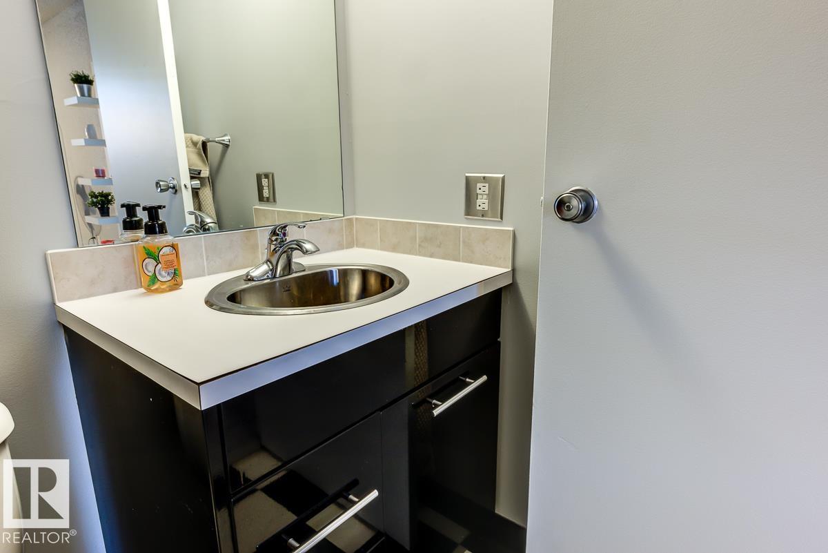 Photo 22 at 302 - 9916 113 Street NW, Wîhkwêntôwin, Edmonton